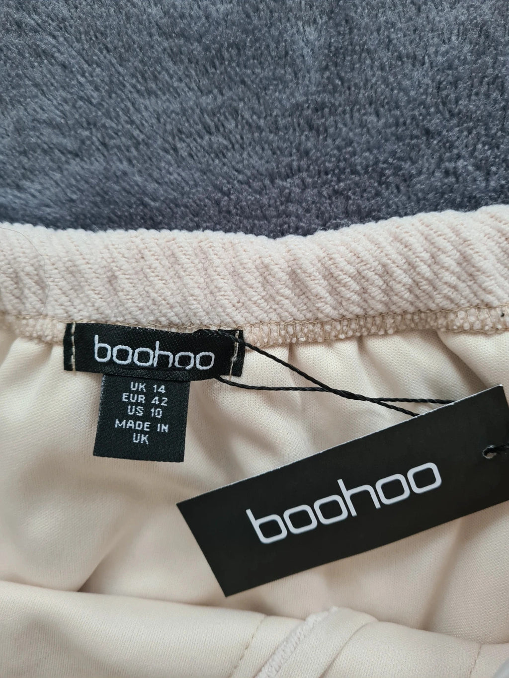 Boohoo women textured buttons through bandeau waistcoat top strapless cream XL/14