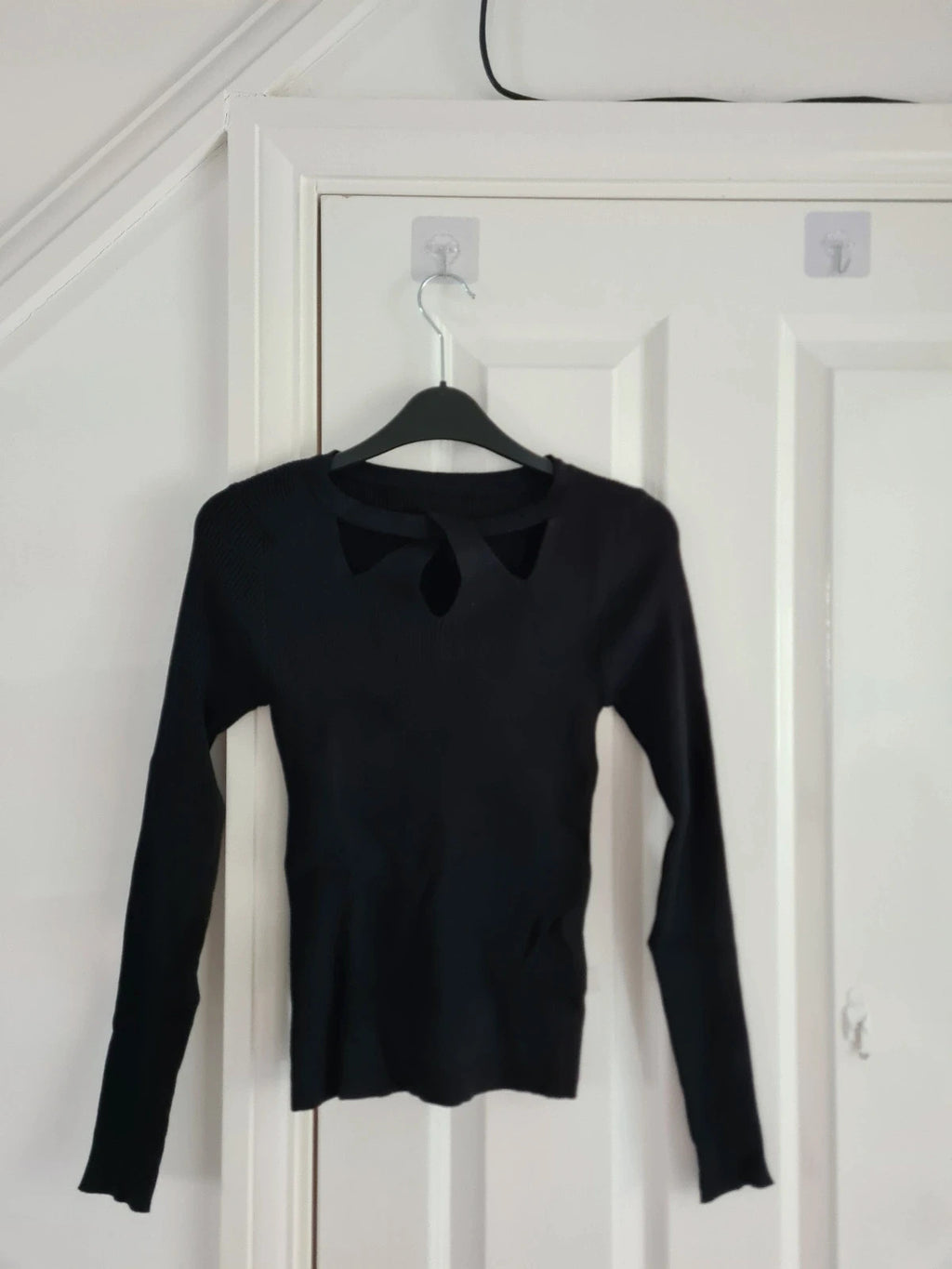 Shein women black long sleeve top collar hollow-out casual sweater M/10