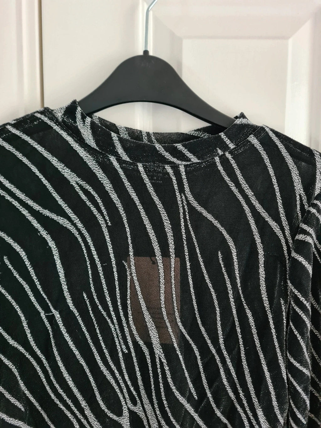 Shein women black/silver lettuce trim glitter sheer mesh top long sleeve blouse night out party M/10