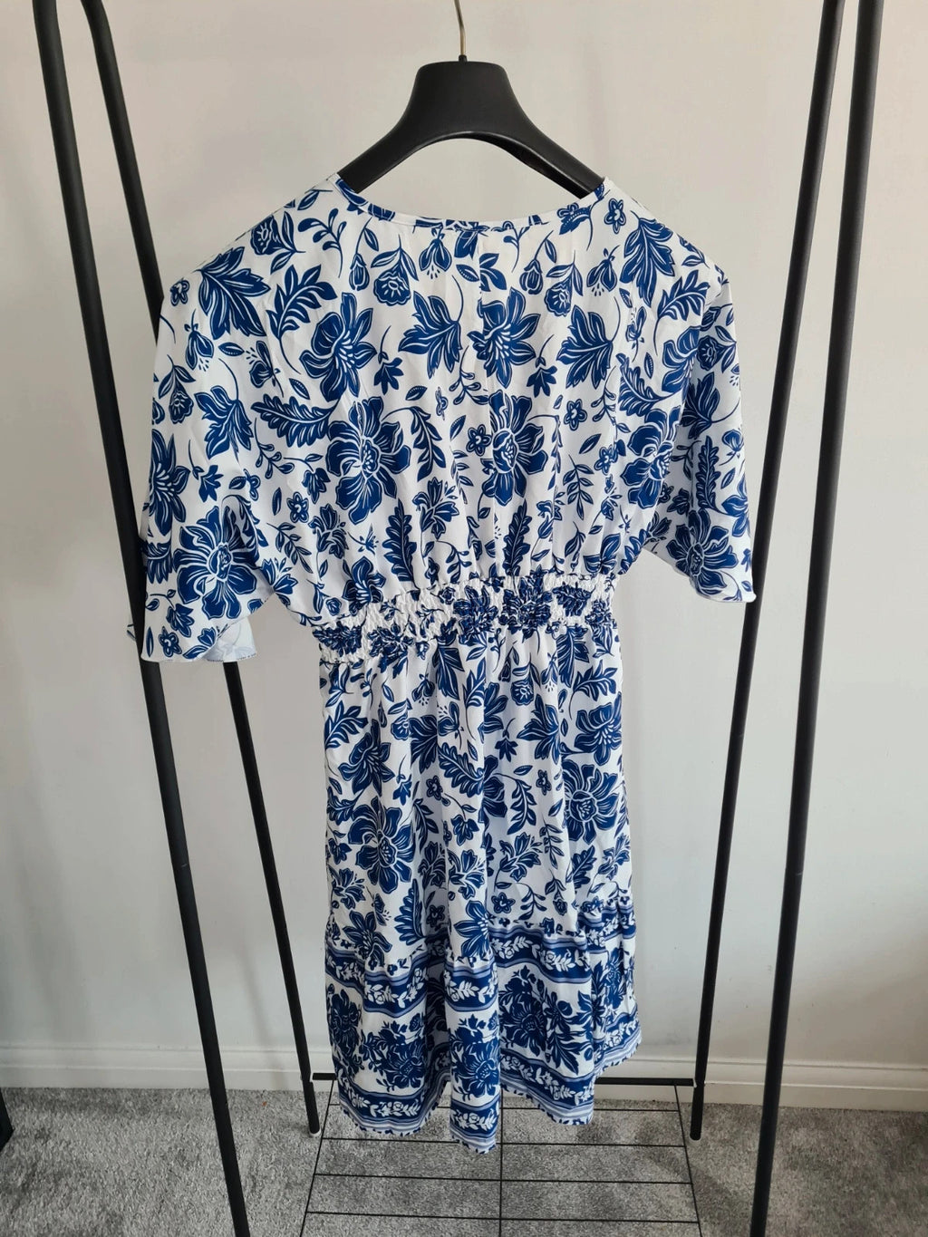 Shein women summer knee length dress short sleeve V-neck floral print casual beach outfit L/12