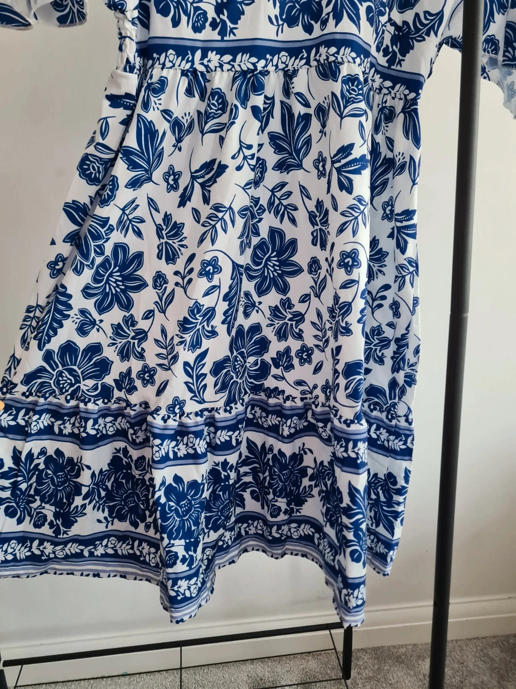 Shein women summer knee length dress short sleeve V-neck floral print casual beach outfit L/12