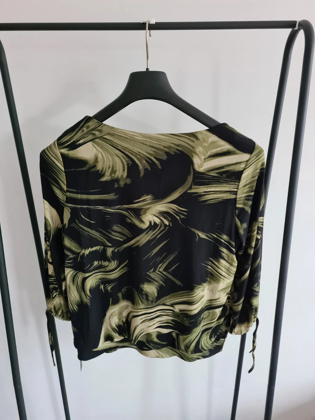 Roman women brush print V-neck tie 3/4 sleeve top green blouse banded hem casual L/12