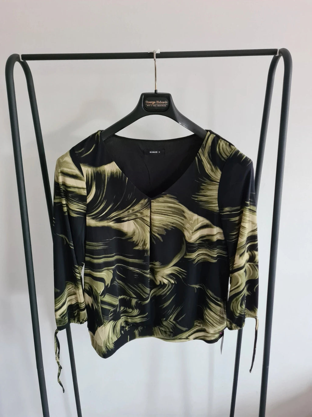Roman women brush print V-neck tie 3/4 sleeve top green blouse banded hem casual L/12