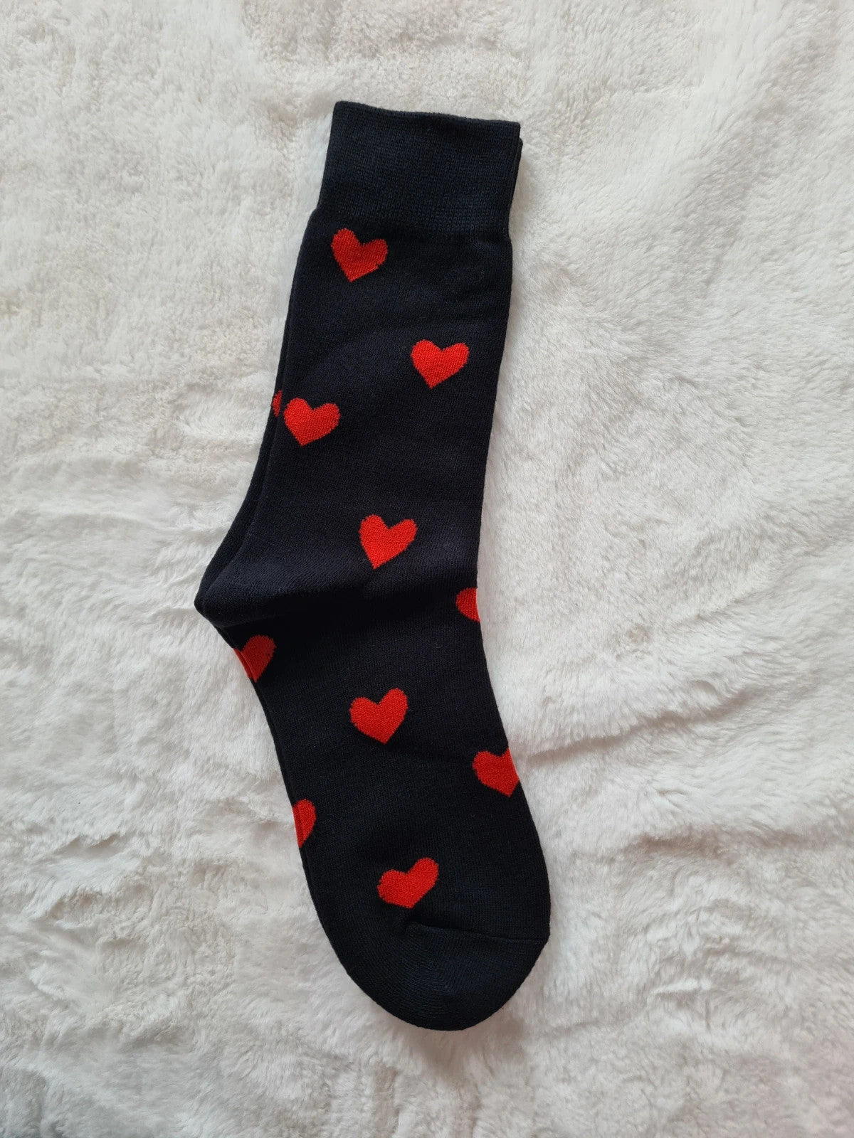 Shein mid calf sweet hearts socks black/red  cute soft light socks UK5-8