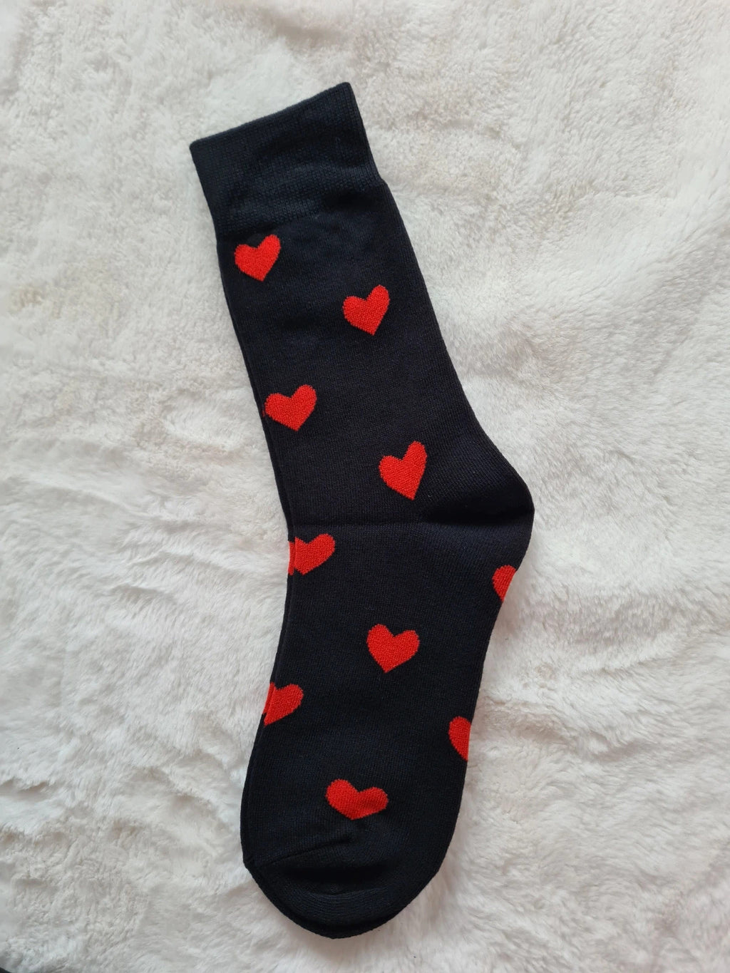 Shein mid calf sweet hearts socks black/red  cute soft light socks UK5-8