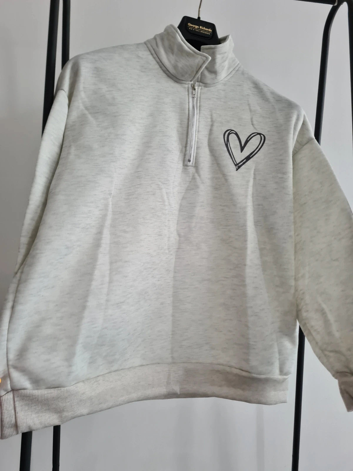 Shein curve women grey heart print 1/4zip drop shoulder stand collar neck pullover casual 4XL/20