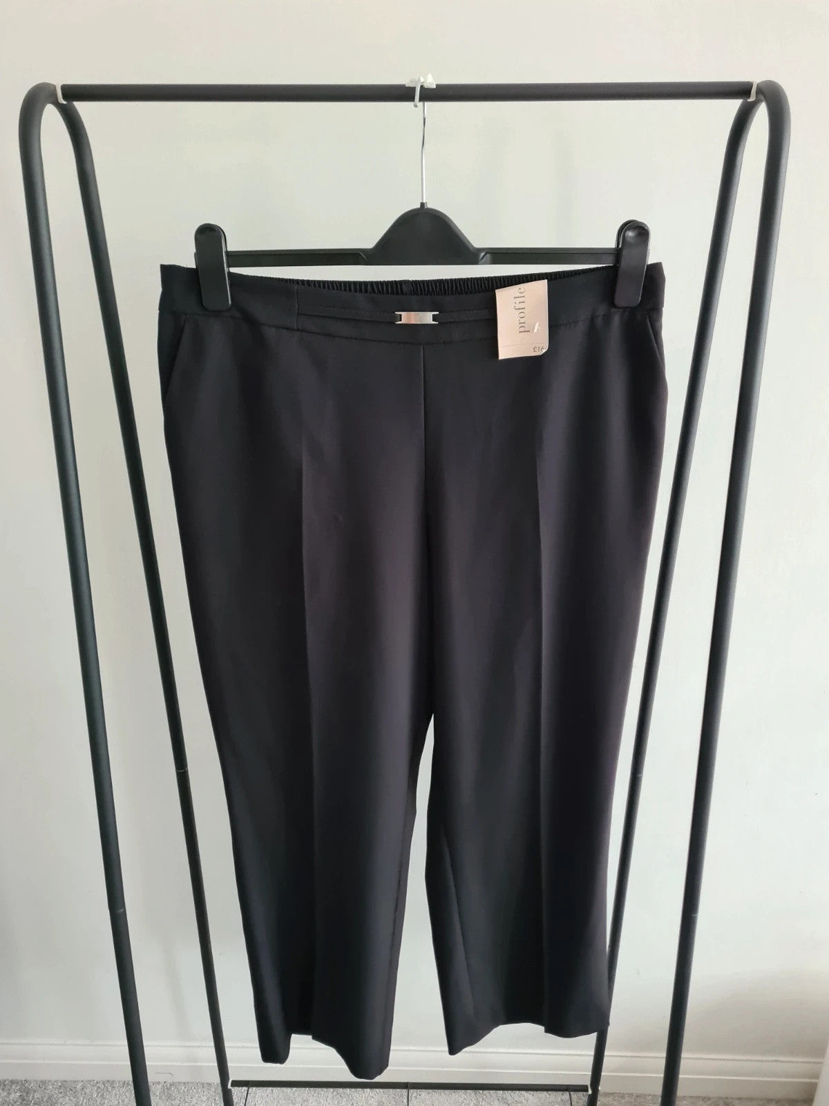 Profile women solid black tailored elasticated back straight leg regular smart fit trousers 2XL/16