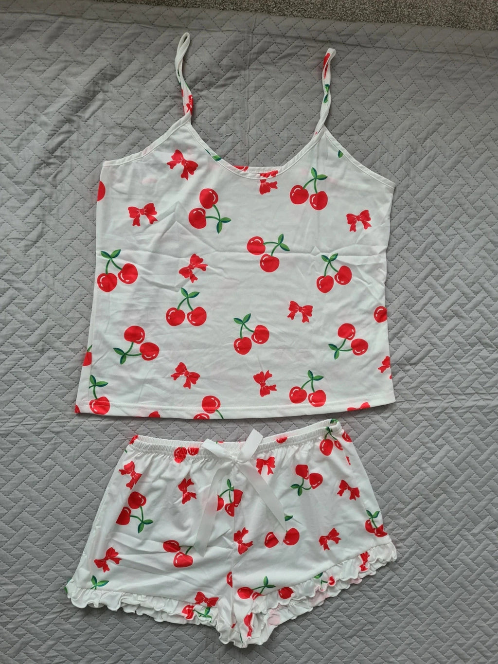Shein women cherry print camisole top with shorts pyjamas set lounge white red L/12
