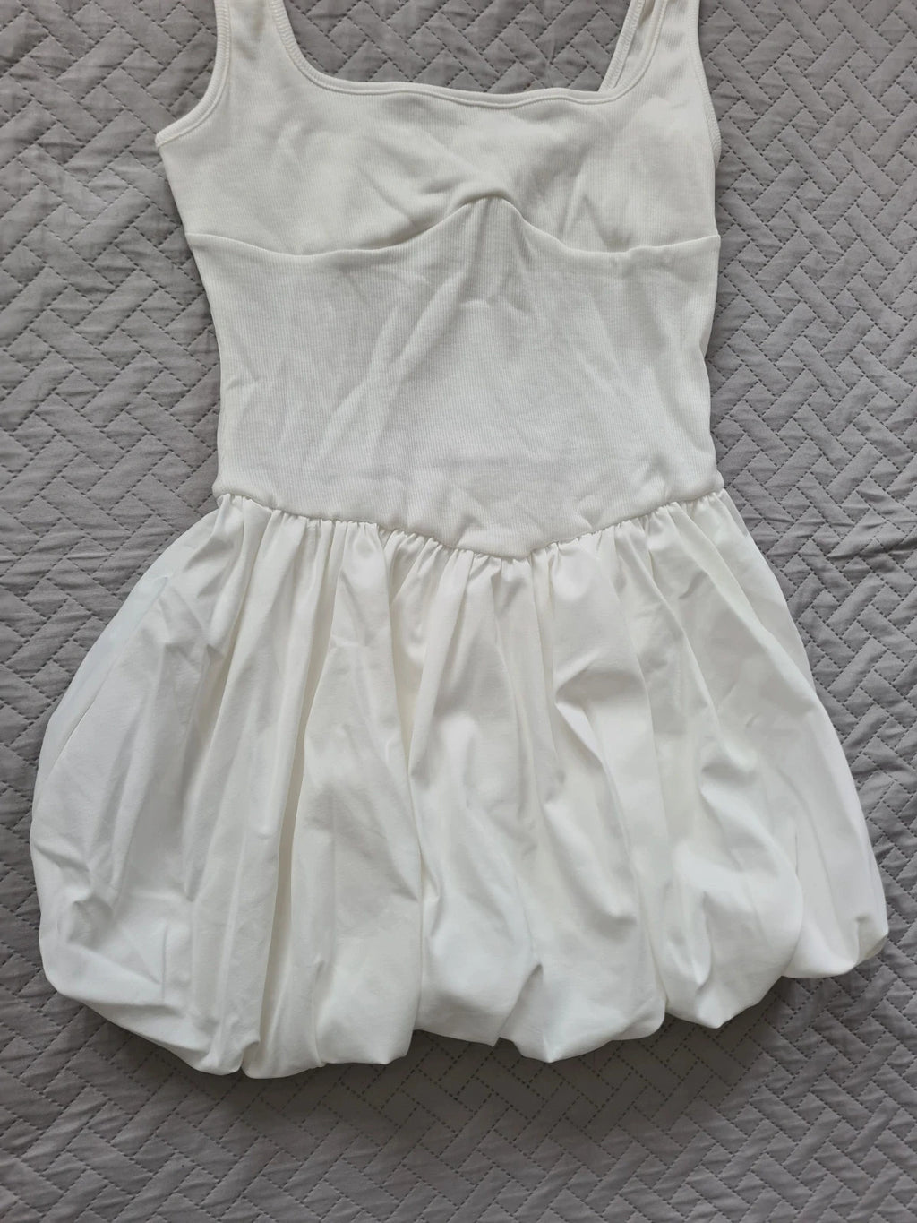 Shein women petite sleeveless tight fitting lantern mini dress ruffle hem square neck white S