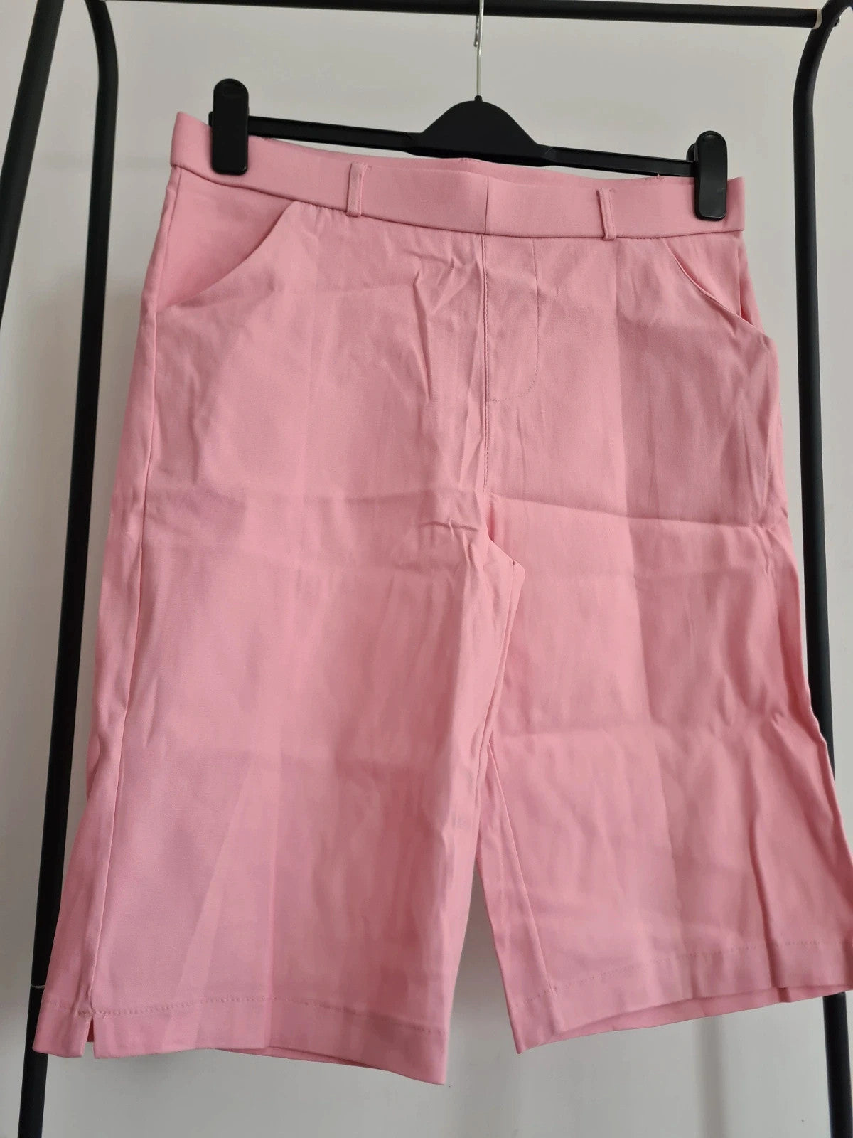 Shein women pink knee length shorts elasticated waistband with pockets stretch casual XL /UK14