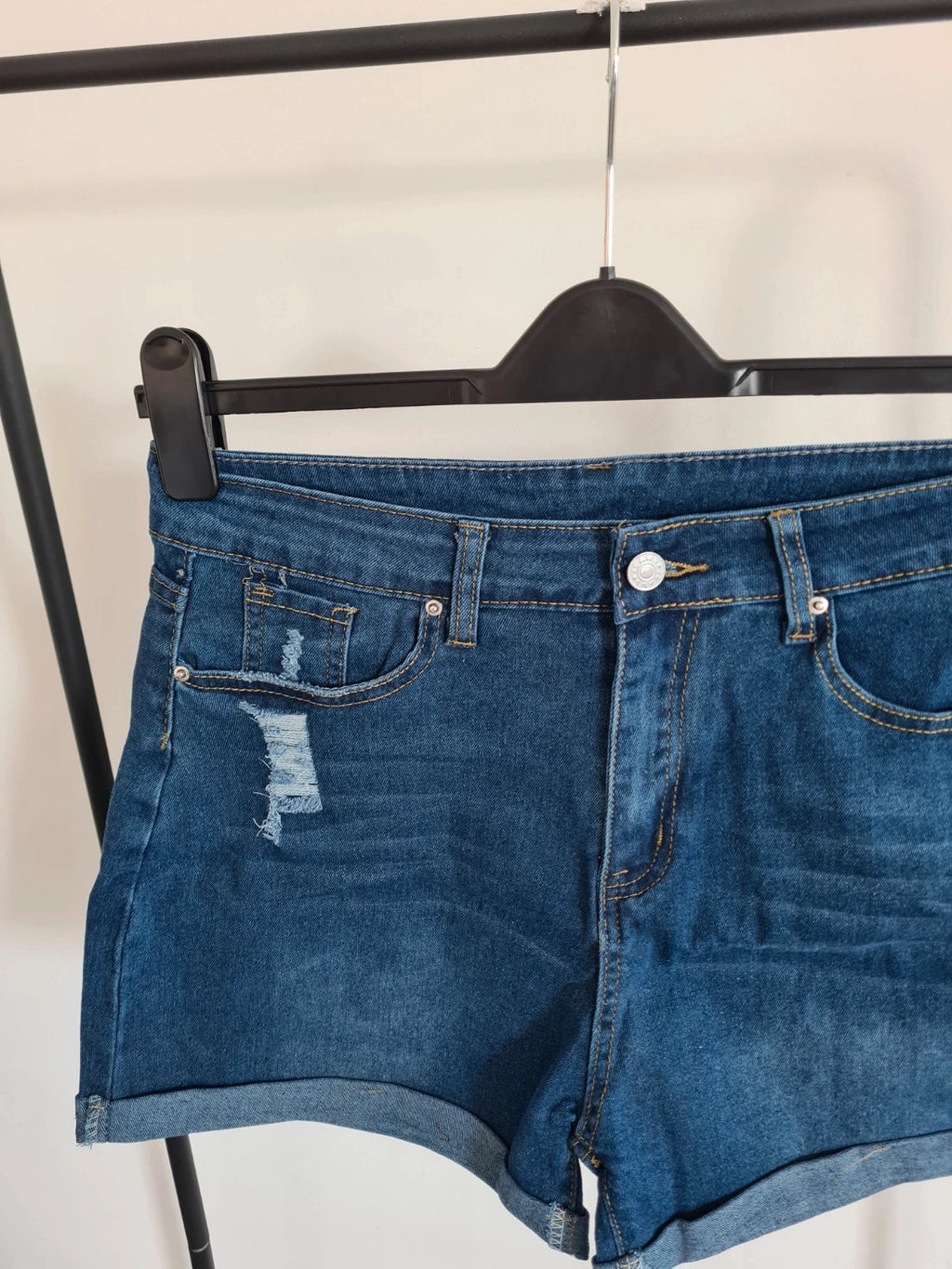 Shein women 2pcs cotton blend jeans denim shorts blue shorts with rubbing casual activewear M/10