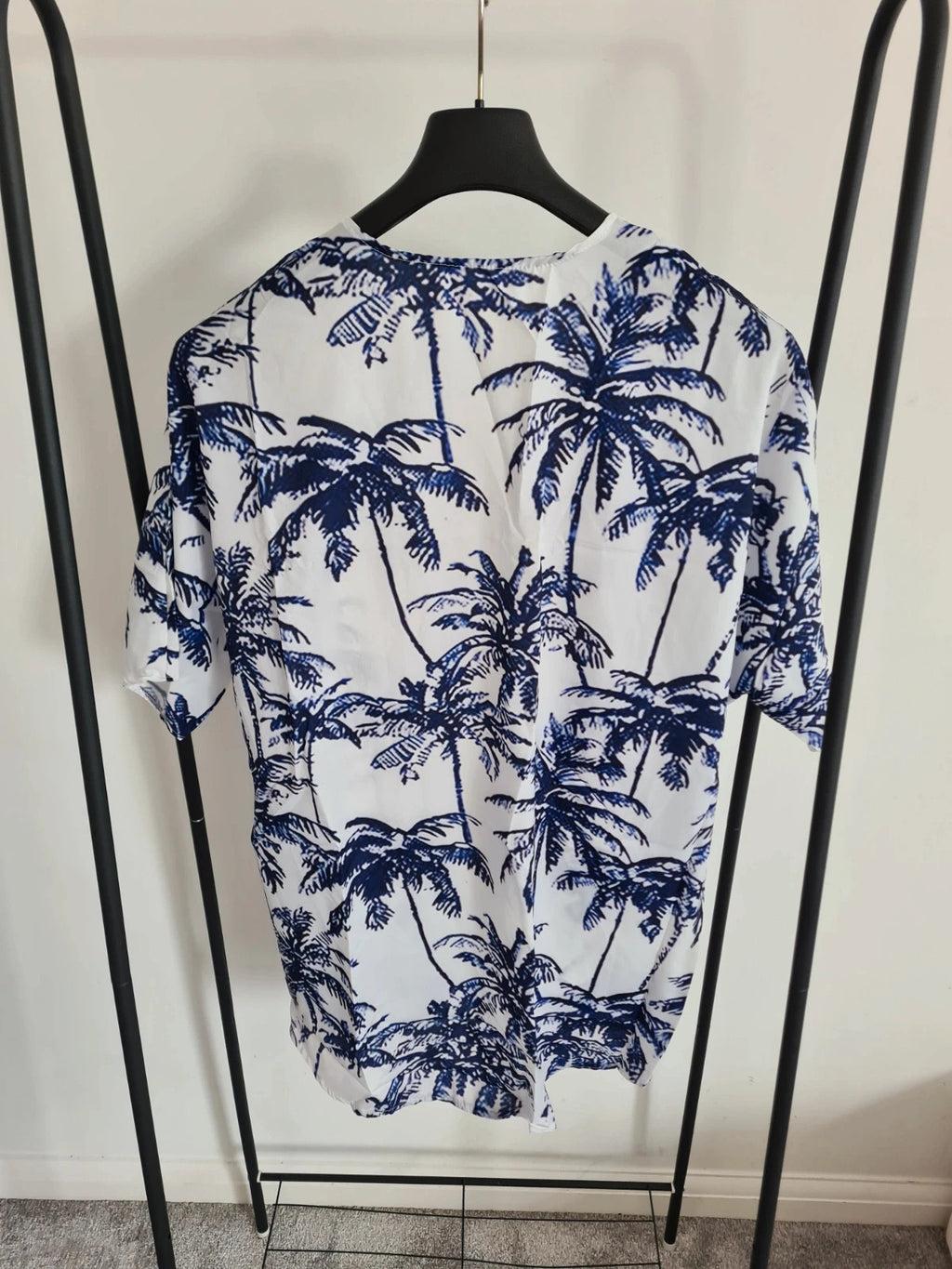 Shein women palms design shirt open front summer cover-up beach outfit lightweight white/blue XL/14