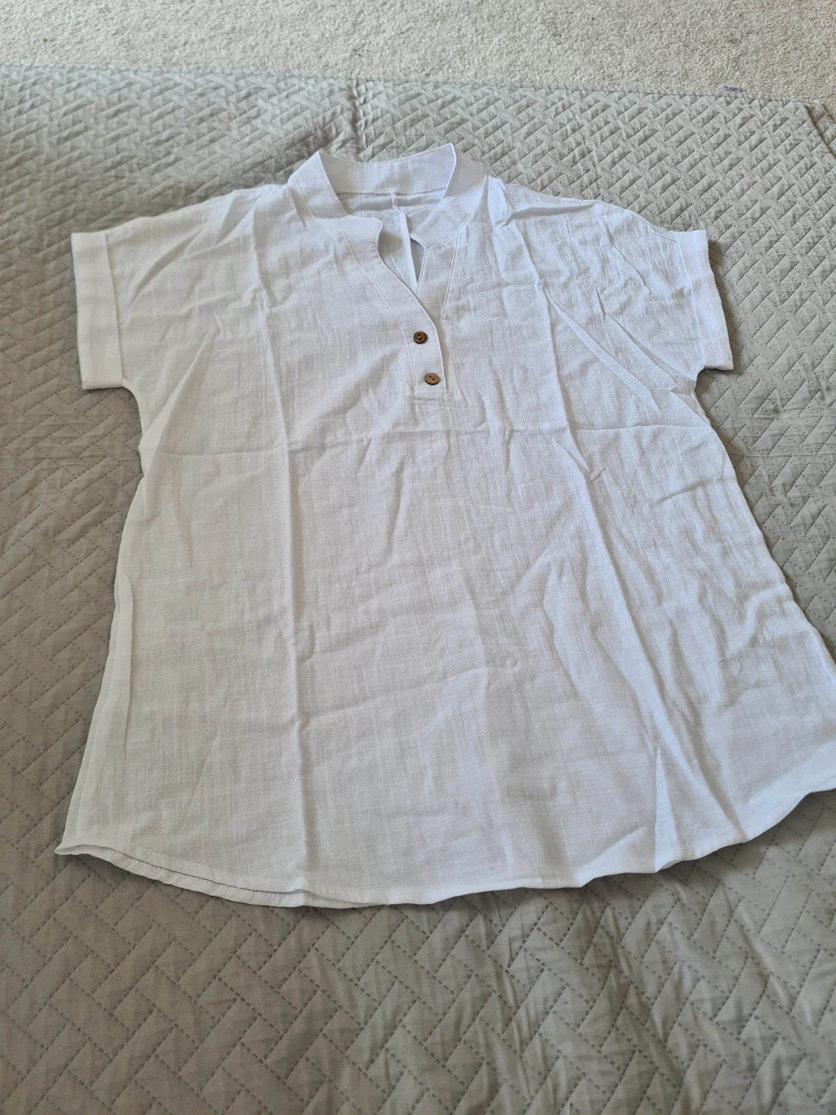 Shein women classic basic white shirt buttons V-neck short sleeve top see throught M