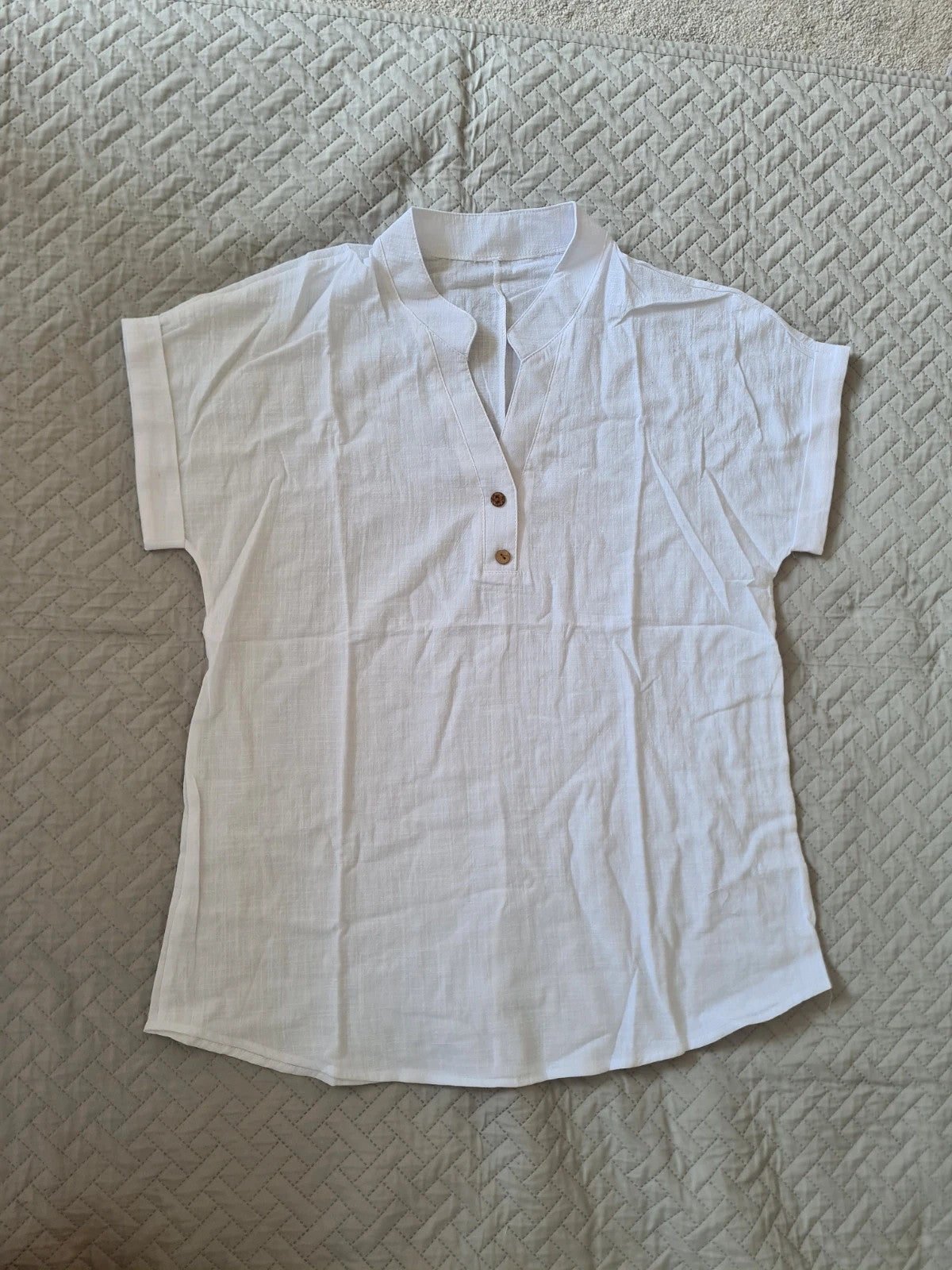 Shein women classic basic white shirt buttons V-neck short sleeve top see throught M