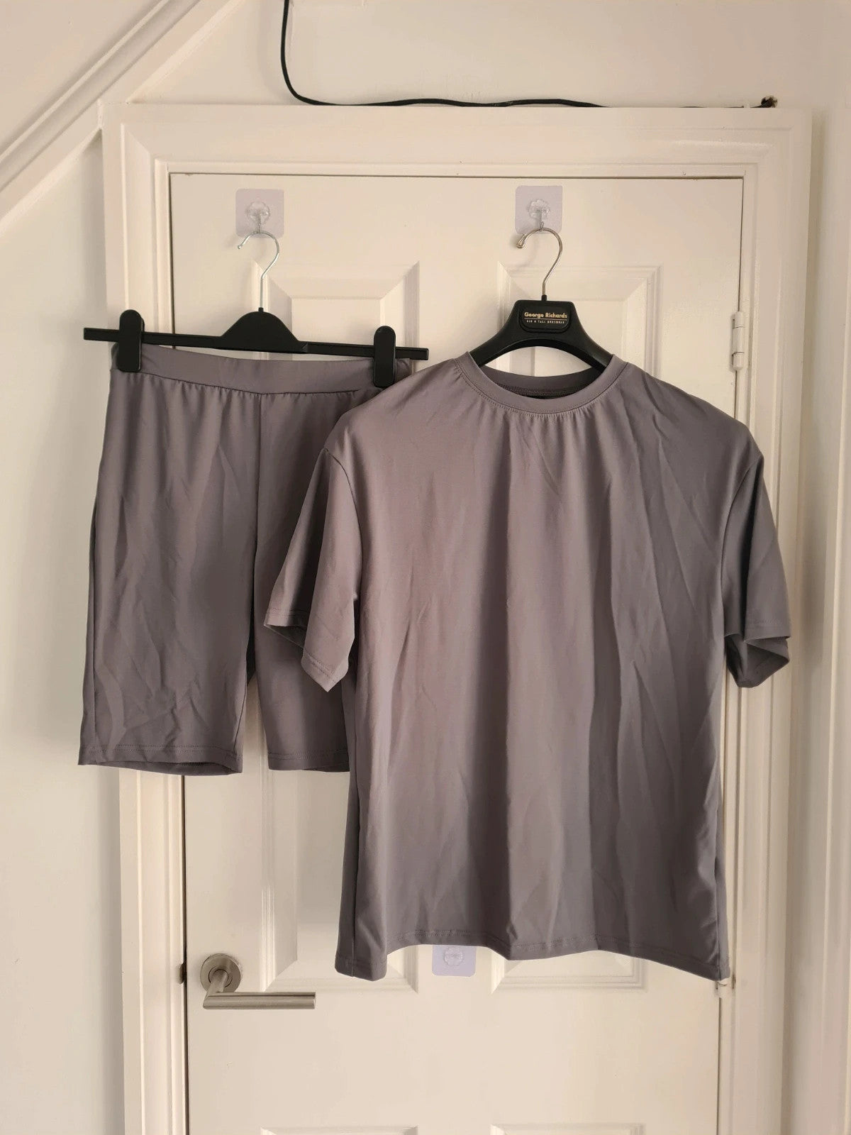 Shein women 2pcs grey set short sleeve oversized T-shirt slim fit shorts activewear sport  M/10