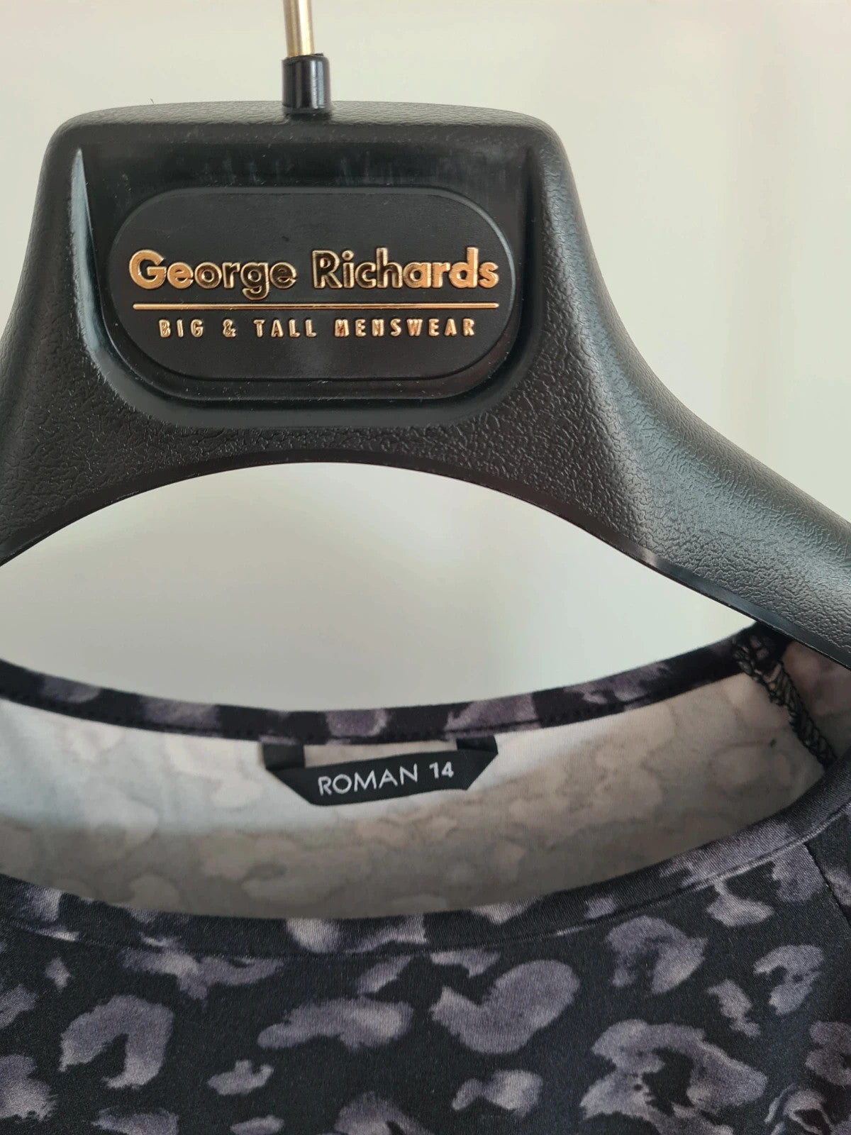 Roman women grey animal print raglan top 3/4sleeve stretch round neck black casual XL/14