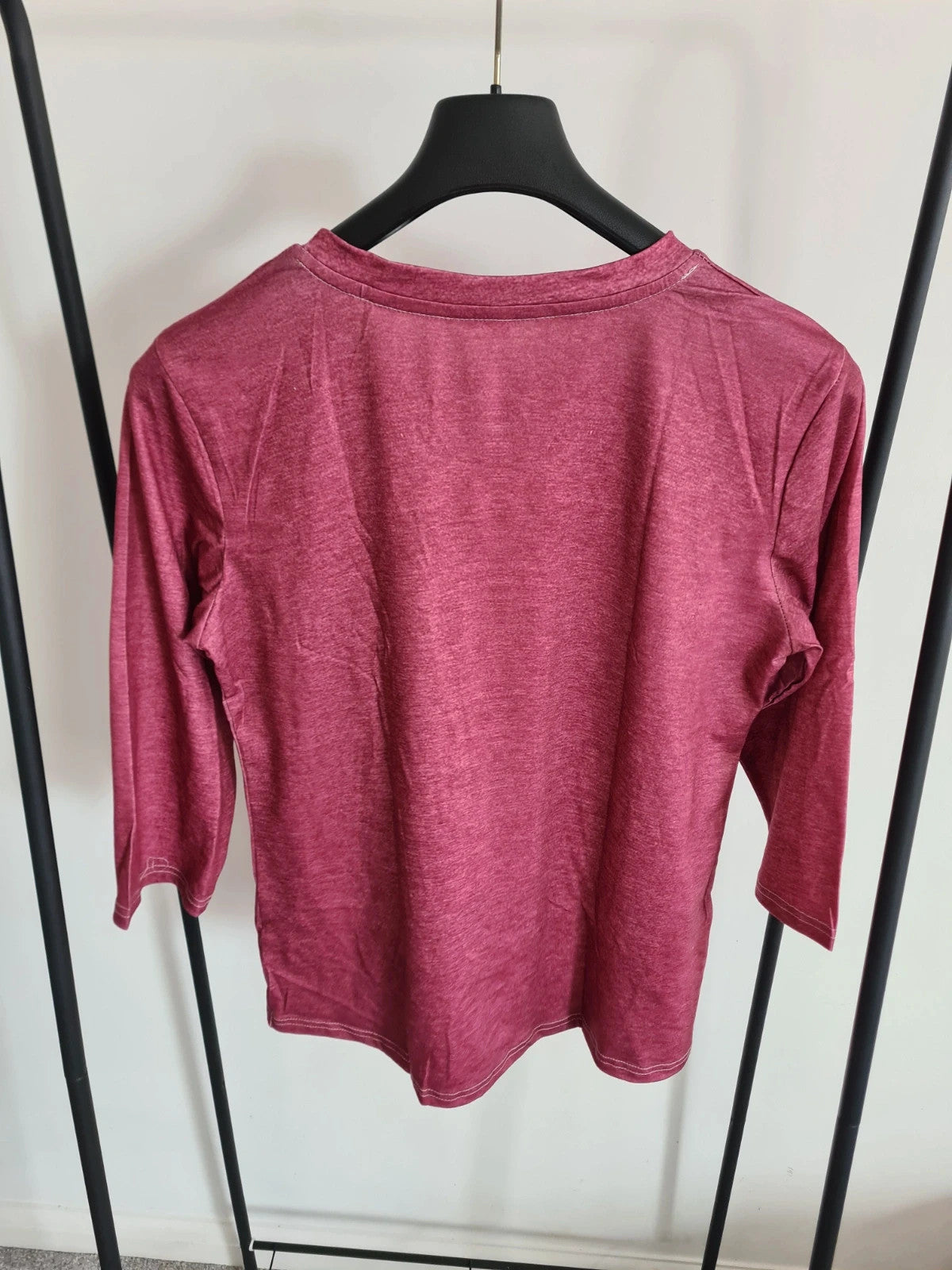 Shein women 2pcs blue V-neck short sleeve top and red long sleeves round neck sweatshirt casual M/10