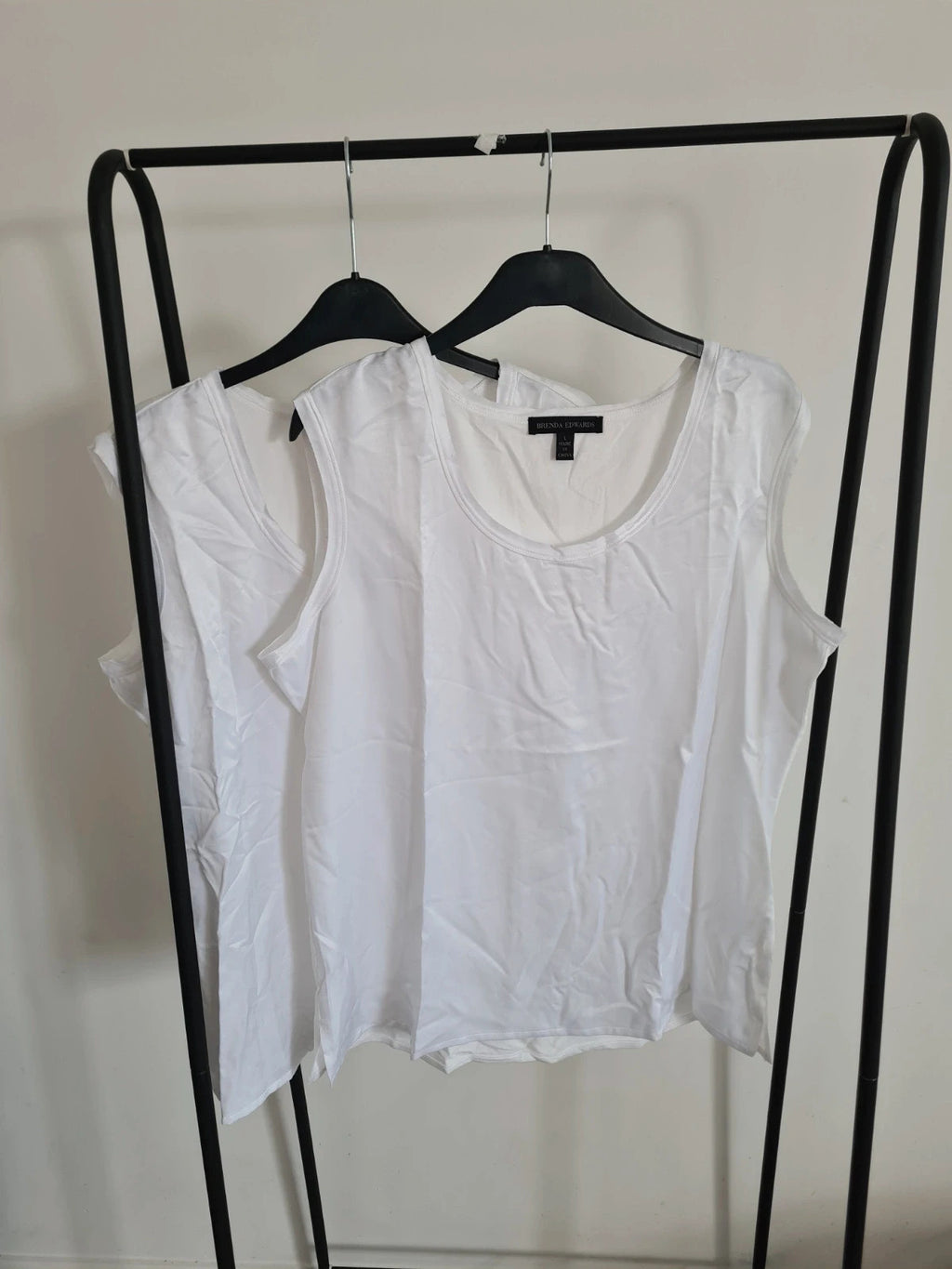 Brenda Edwards women 2psc satin vest top white essential tank top sleeveless casual loose fit L/12