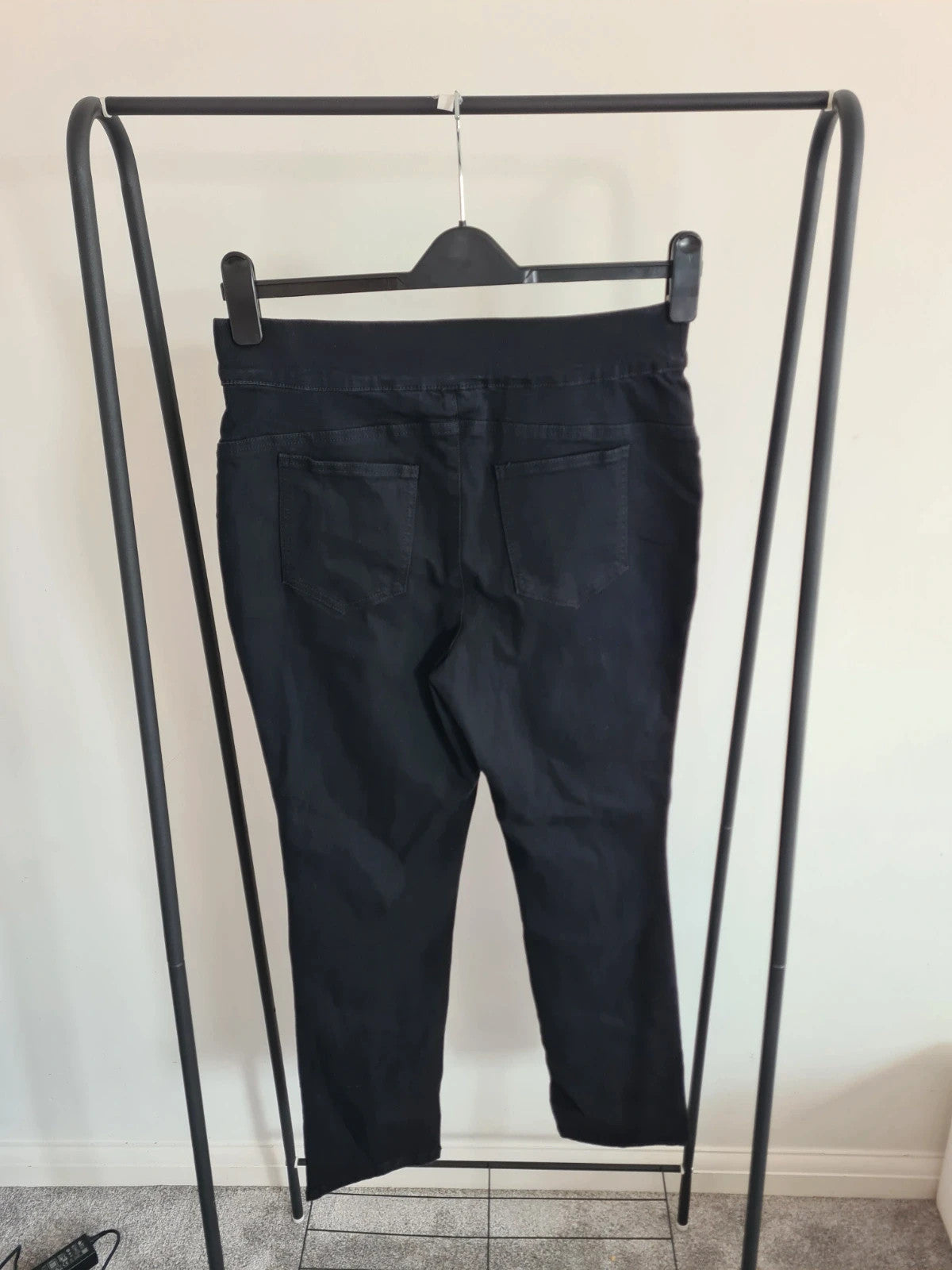Nina Leonard black women pull on stretch denim trousers cotton blend straight skinny leg casual M/10