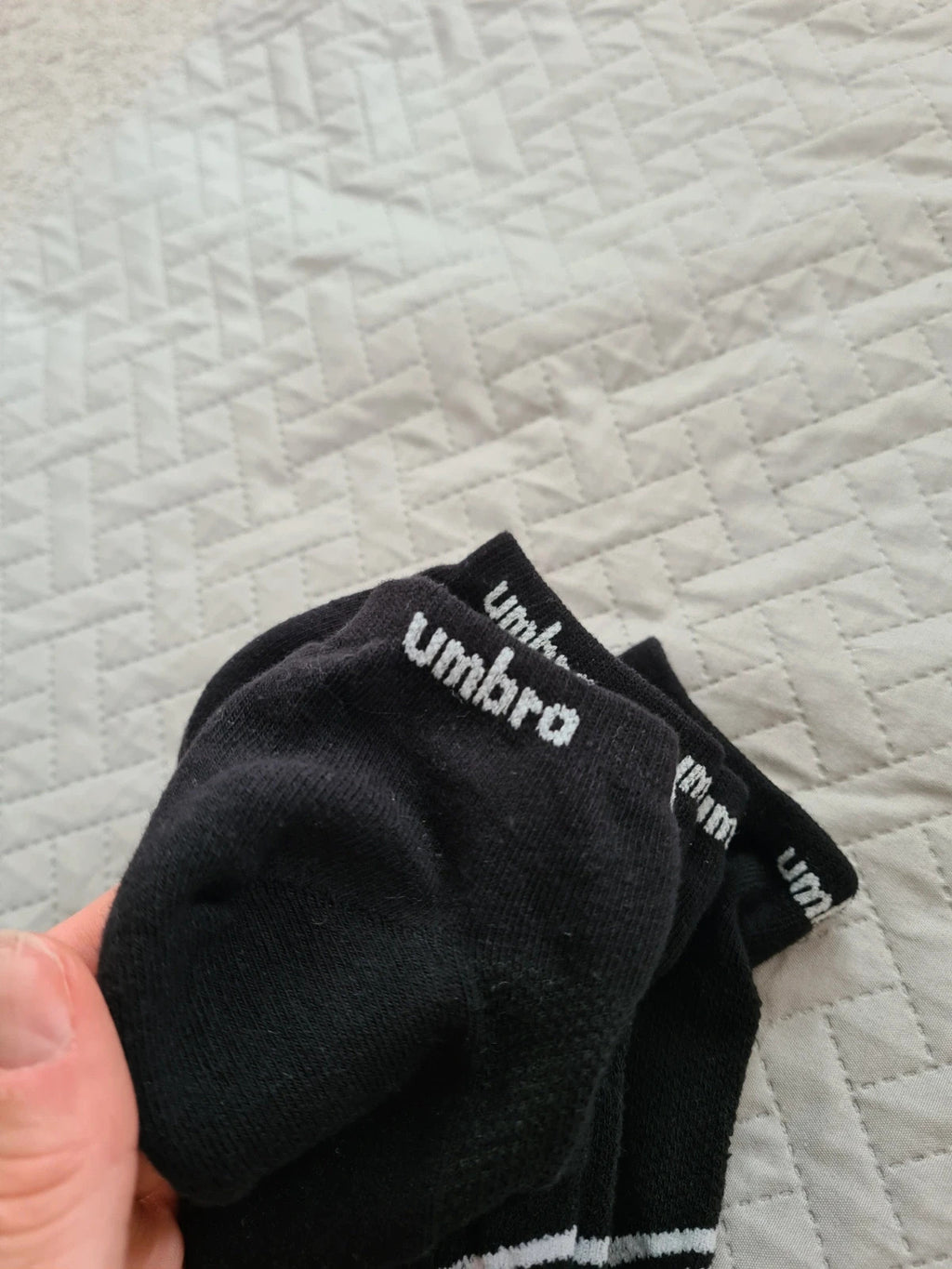 Umbro men 5x socks basic trainer cotton rich black low socks with logo UK5-8