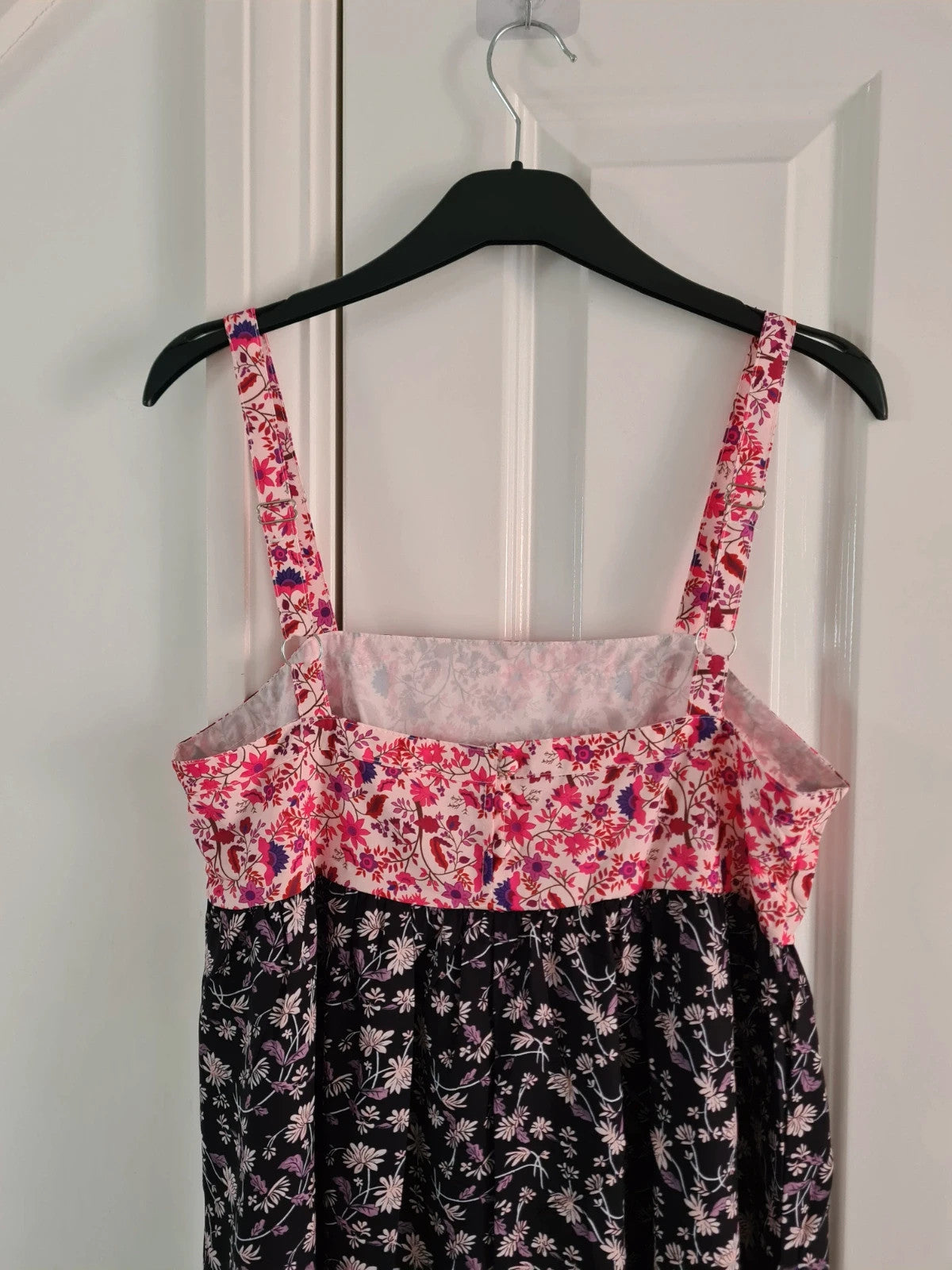 Shein women pink/black floral print midi dress sleeveless buttons back split hem A-Line casual S