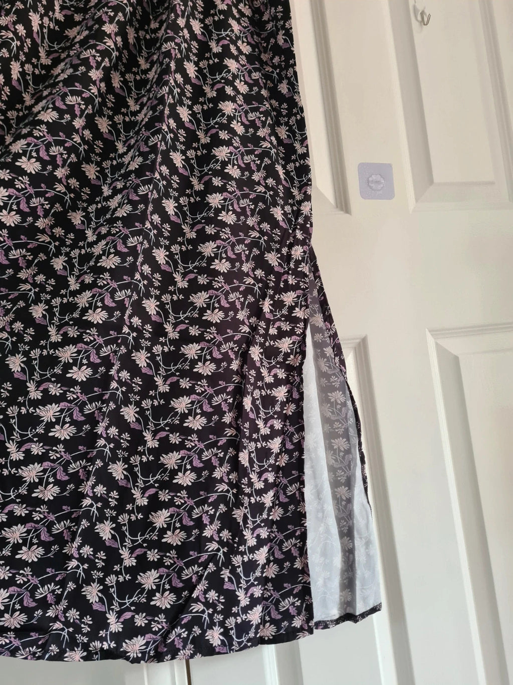 Shein women pink/black floral print midi dress sleeveless buttons back split hem A-Line casual S