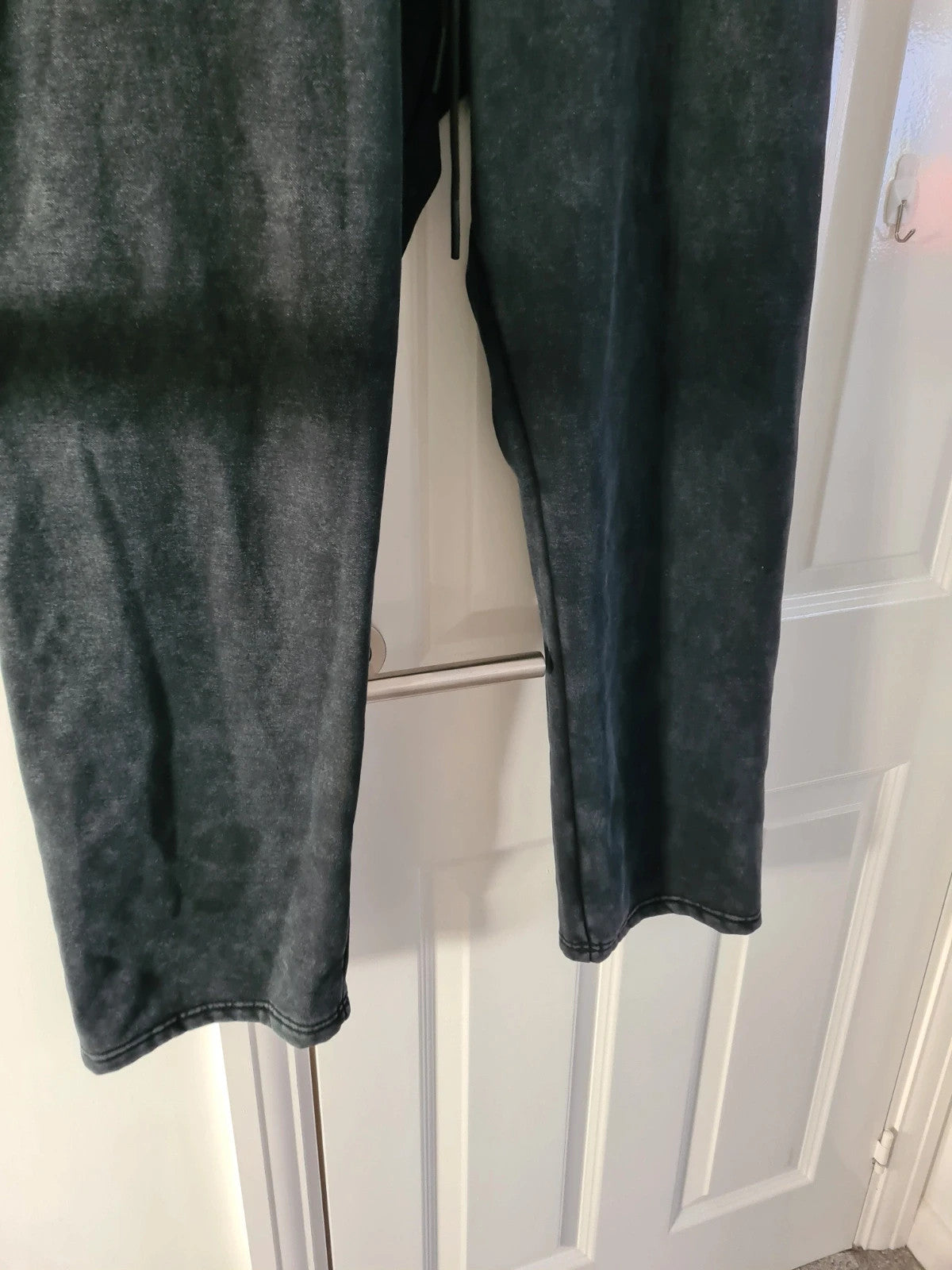 Sumwon men athletic washed black sweatpants straight leg cotton blend warm fleece joggers XS/S
