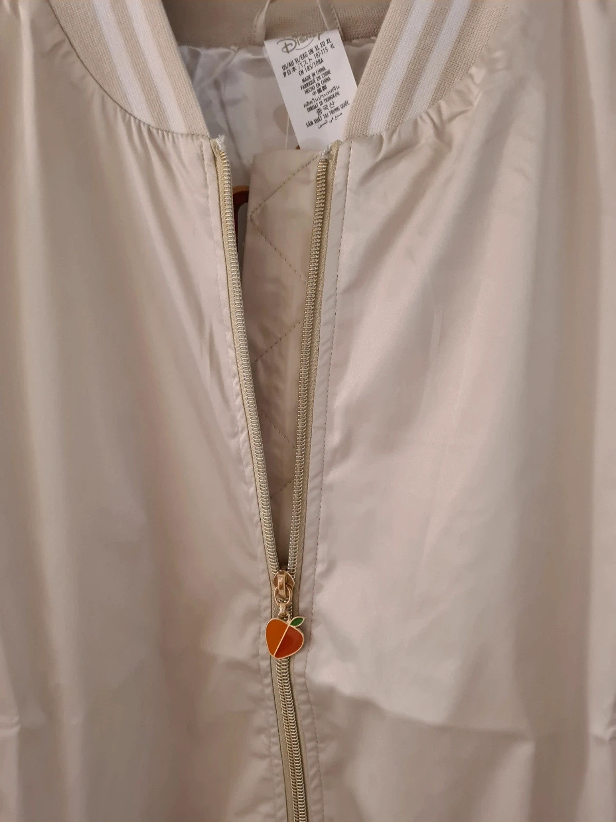 DisneyStore women white snow seven dwarfs 85th anniversary satin cream bomber jacket XL/14