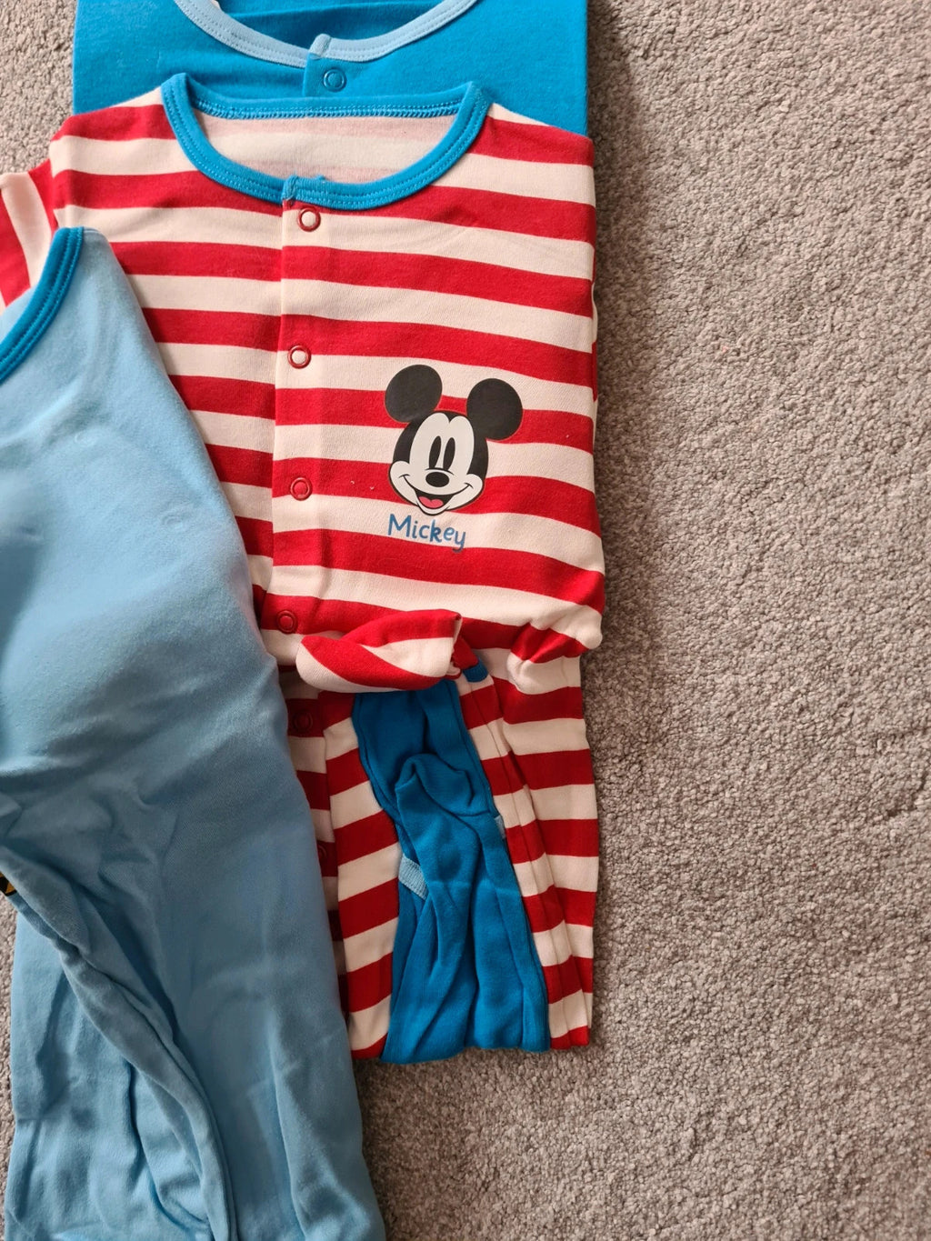 Disney baby unisex 6/9m blue/red long sleeve sleepsuit/bodysuit 3pack mickey mouse pattern