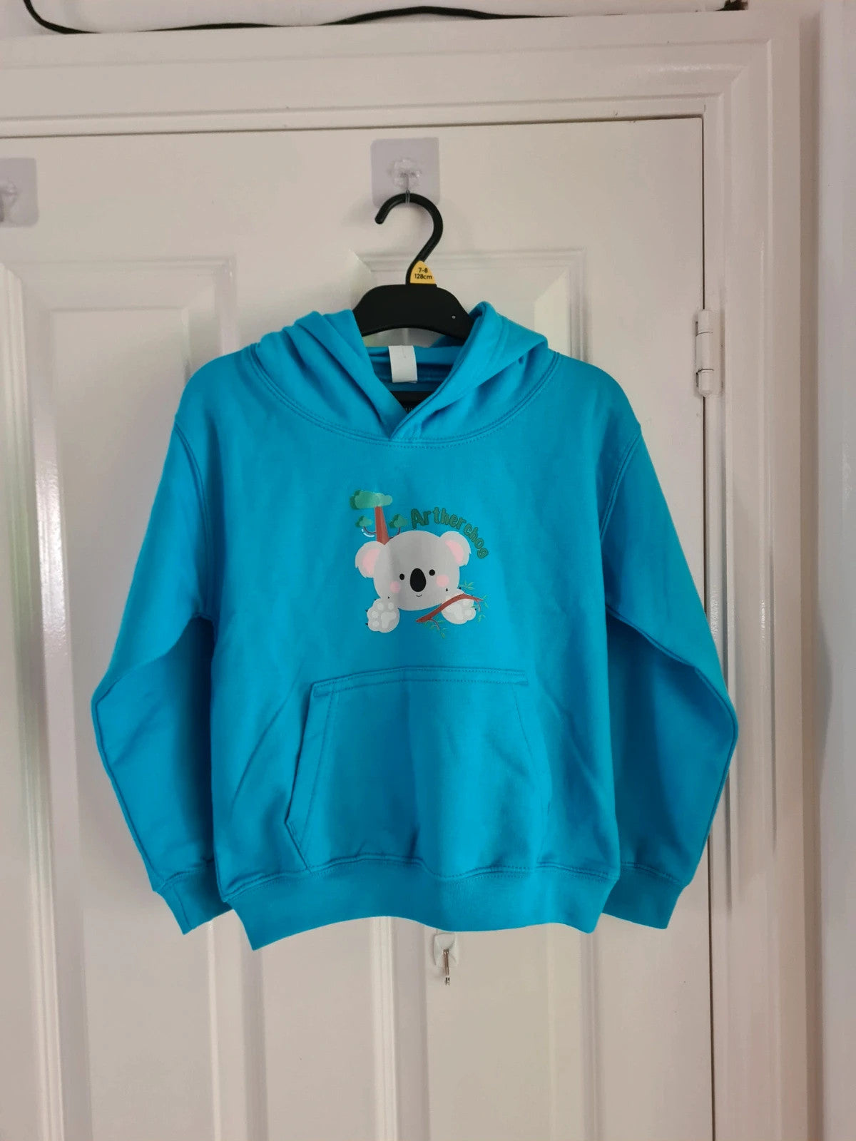Dontsweatitbetty boys 5/6 blue artherchog hoodie
cotton blend koala bear print soft cozy casual