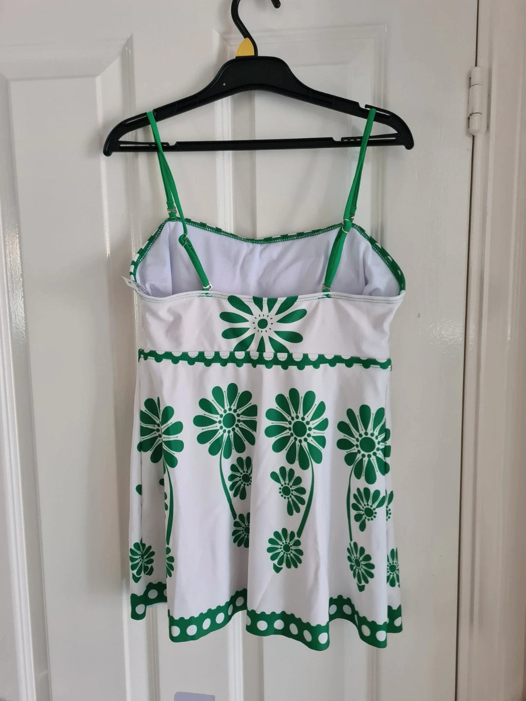 Shein women white/green cami bikini top push up bra straps swimsuit beach holiday outfit M/10