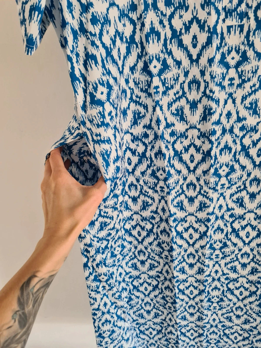 Shein women white/blue monogram midi dress long shirt V-neck pockets buttons beach casual XL/14
