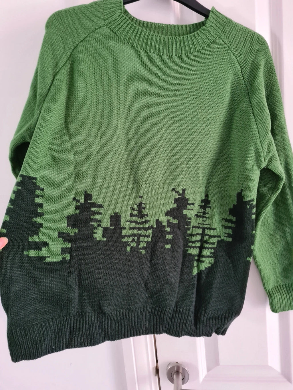 Shein women knitted jumper crew neck green/black forest print hem casual cozy S