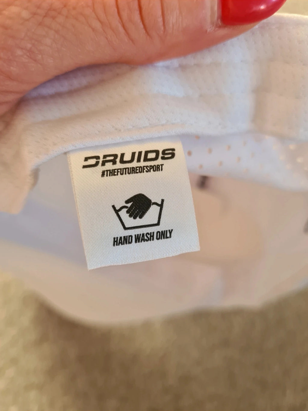 Druids women white golf cap timeless sport look headwear with logo casual one size