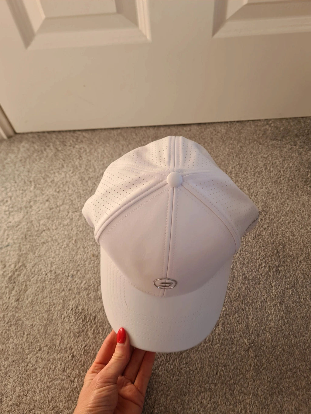 Druids women white golf cap timeless sport look headwear with logo casual one size