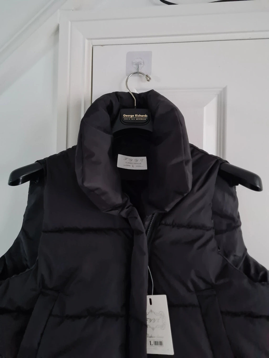 TikTok women black stand collar gilet/body warmer sleeveless jacket quilted puffer vest casual L/12
