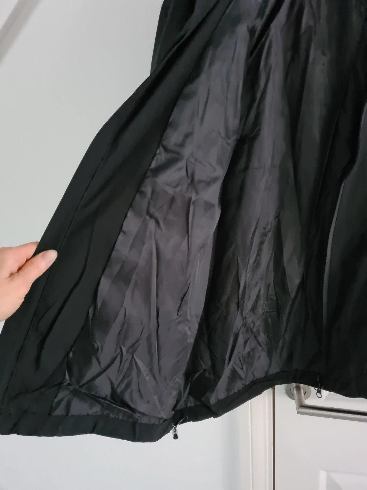 TikTok men black softshell jacket hooded zip wind/waterproof tactical hiking mountain L/XL