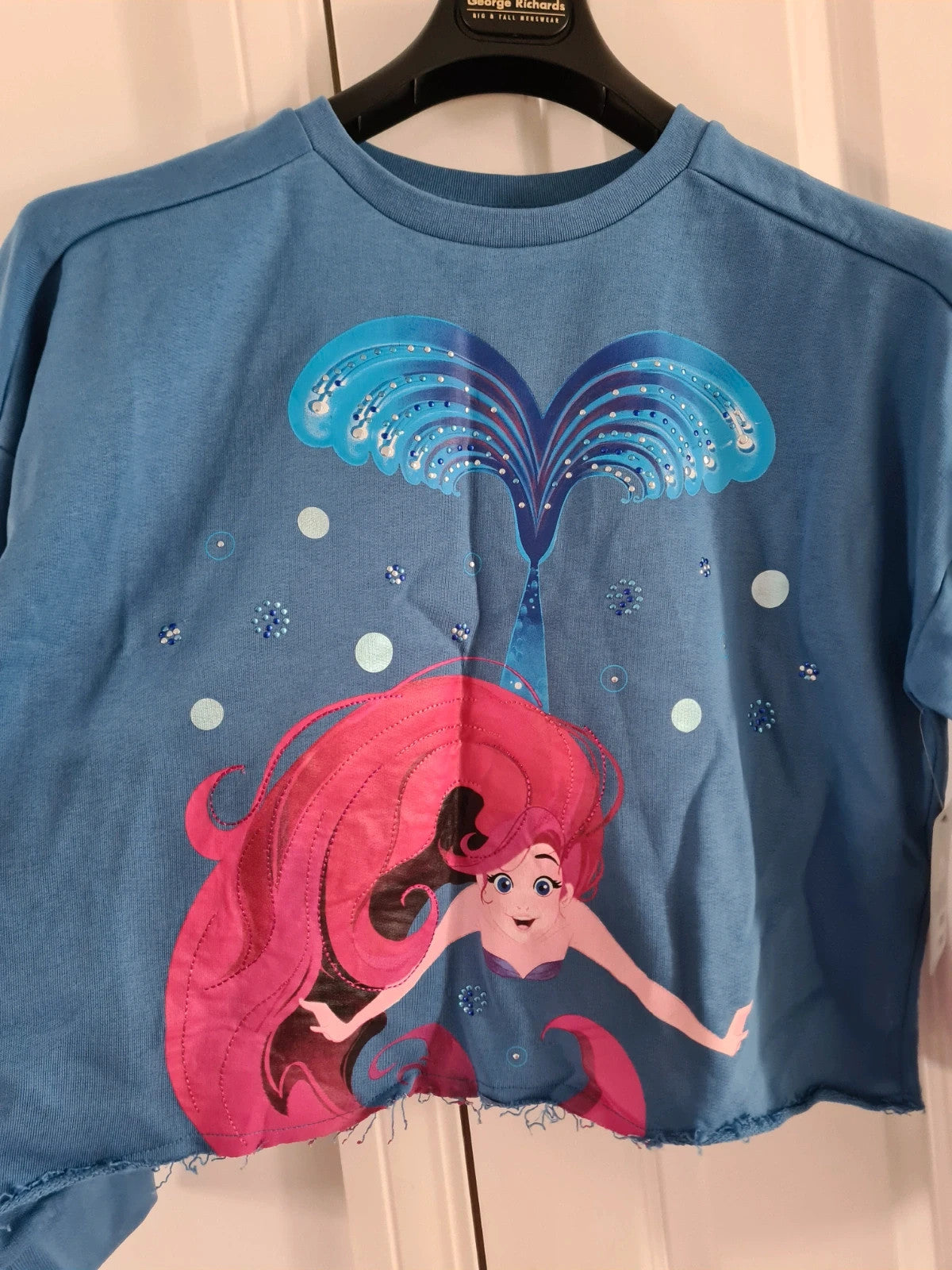 Disney women Arielle print cotton crop length sweatshirt long sleeve crew neck jumper casual M/10