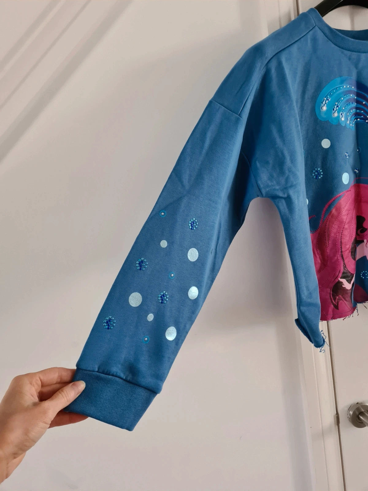 Disney women Arielle print cotton crop length sweatshirt long sleeve crew neck jumper casual M/10