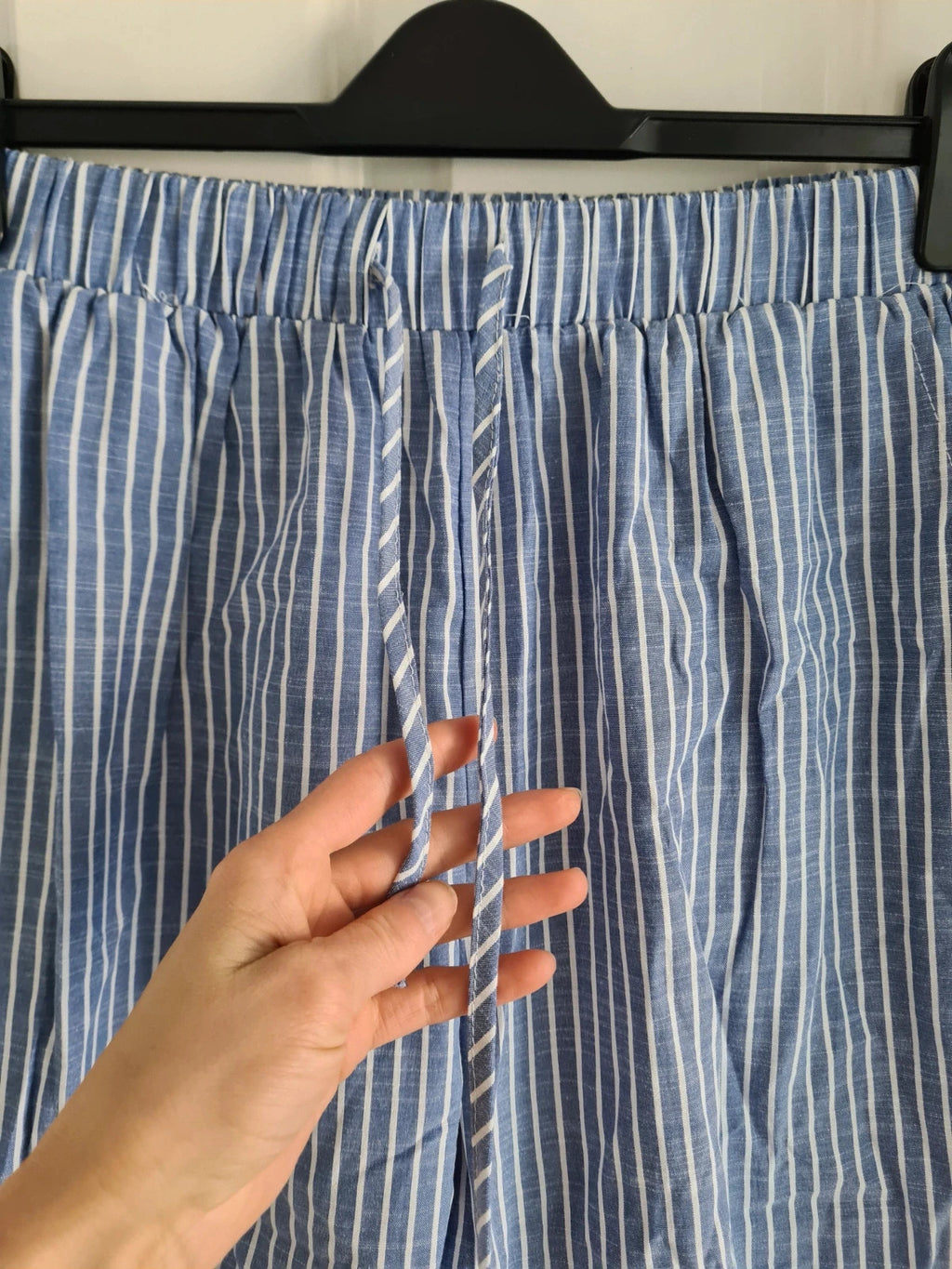 Shein women buttons loose 3/4 pants/trousers cotton-blend drawstring elastic waist casual M/10