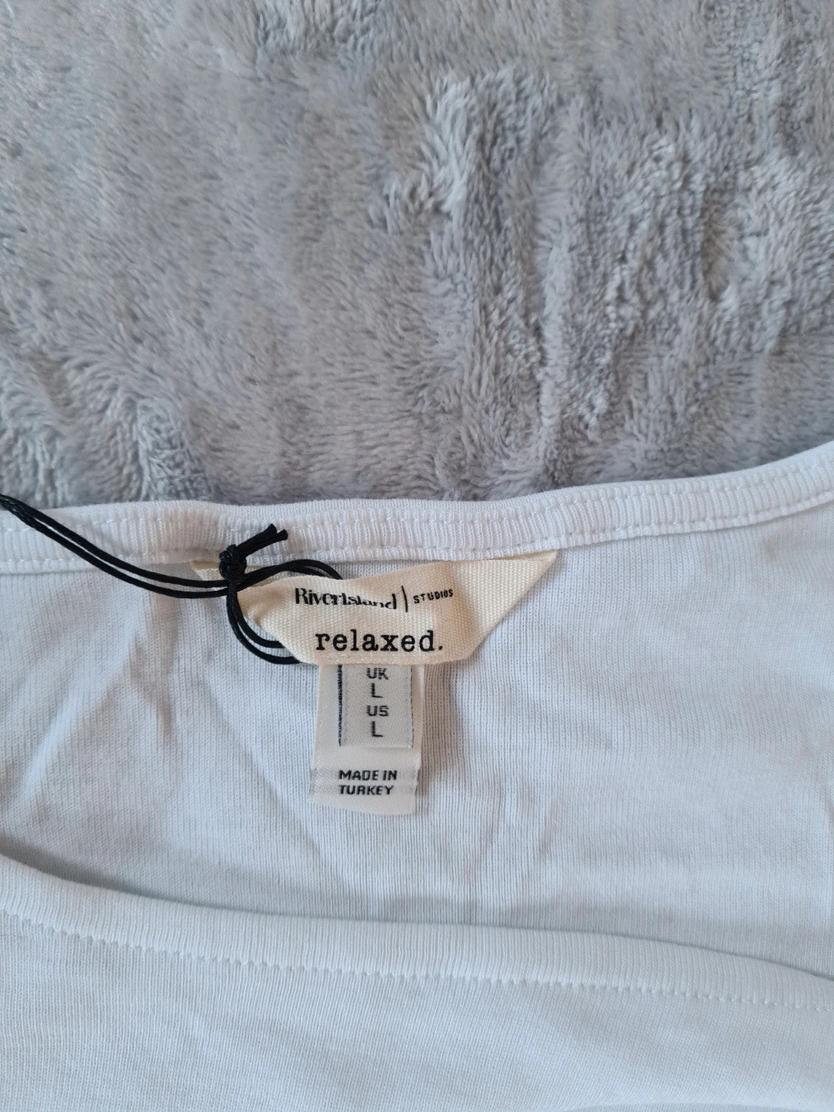 River Island women drape shoulder detail T-shirt white cotton cap sleeve drape trim shirt L/12