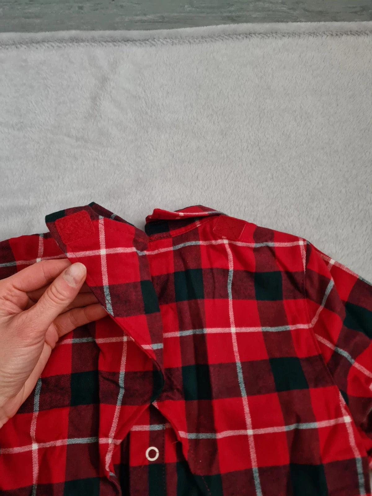 Disney kids boys 4y red/black check shirt short sleeve Mickey Mouse cotton popper back buttons Xmas