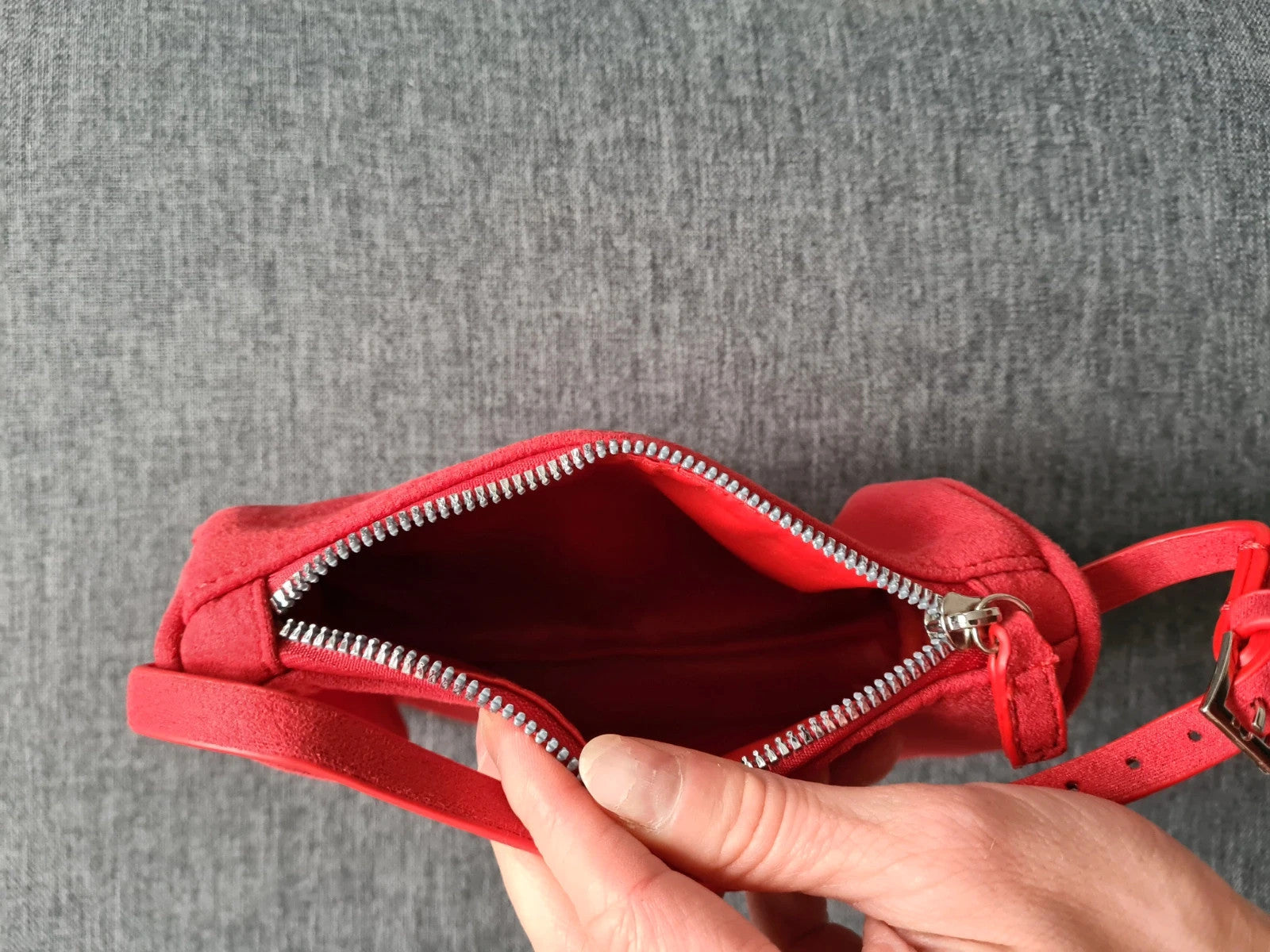 Generic women red seude hand bag zipper mini roller bag shoulder bag
