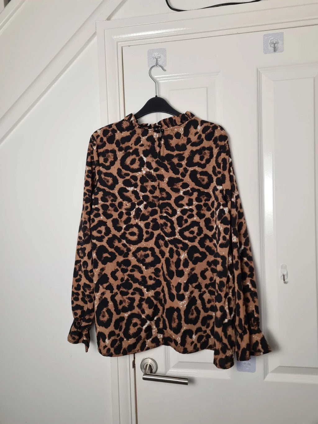 Shein women brown black leopard print ruffle sleeve blouse frill trim mock neck top