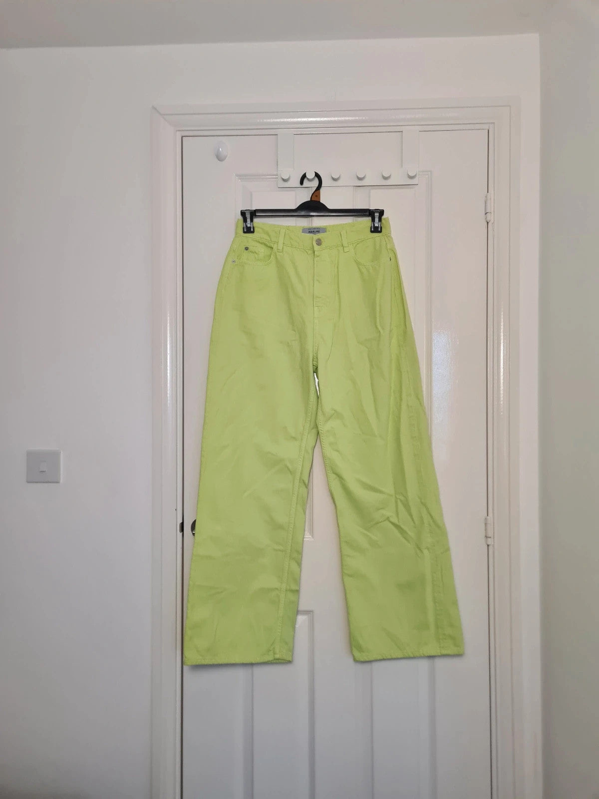 New Look women Adalae high waist wide straight leg cotton jeans regular neon green casual  L/12
