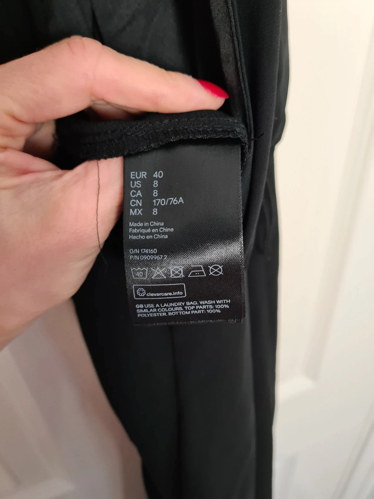 H&M women black halterneck jumpsuit sleeveless wide leg open zip back casual party L/12