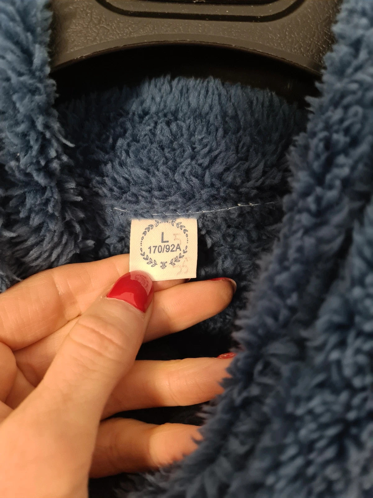 Generic women color block fleece lined fluffy winter jacket zipper blue/white print letters L/12