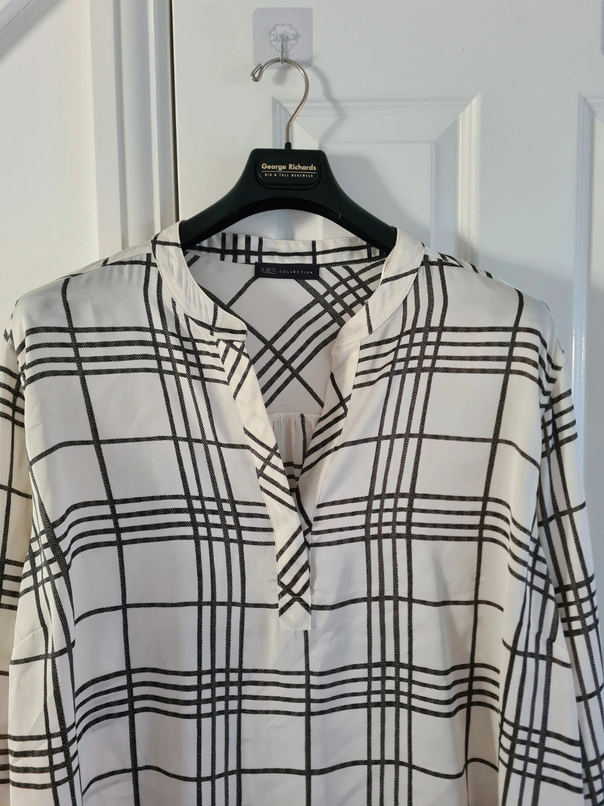 M&S women checked pattern ivory/cream long shirts long sleeve V-neck plus size 7XL/26