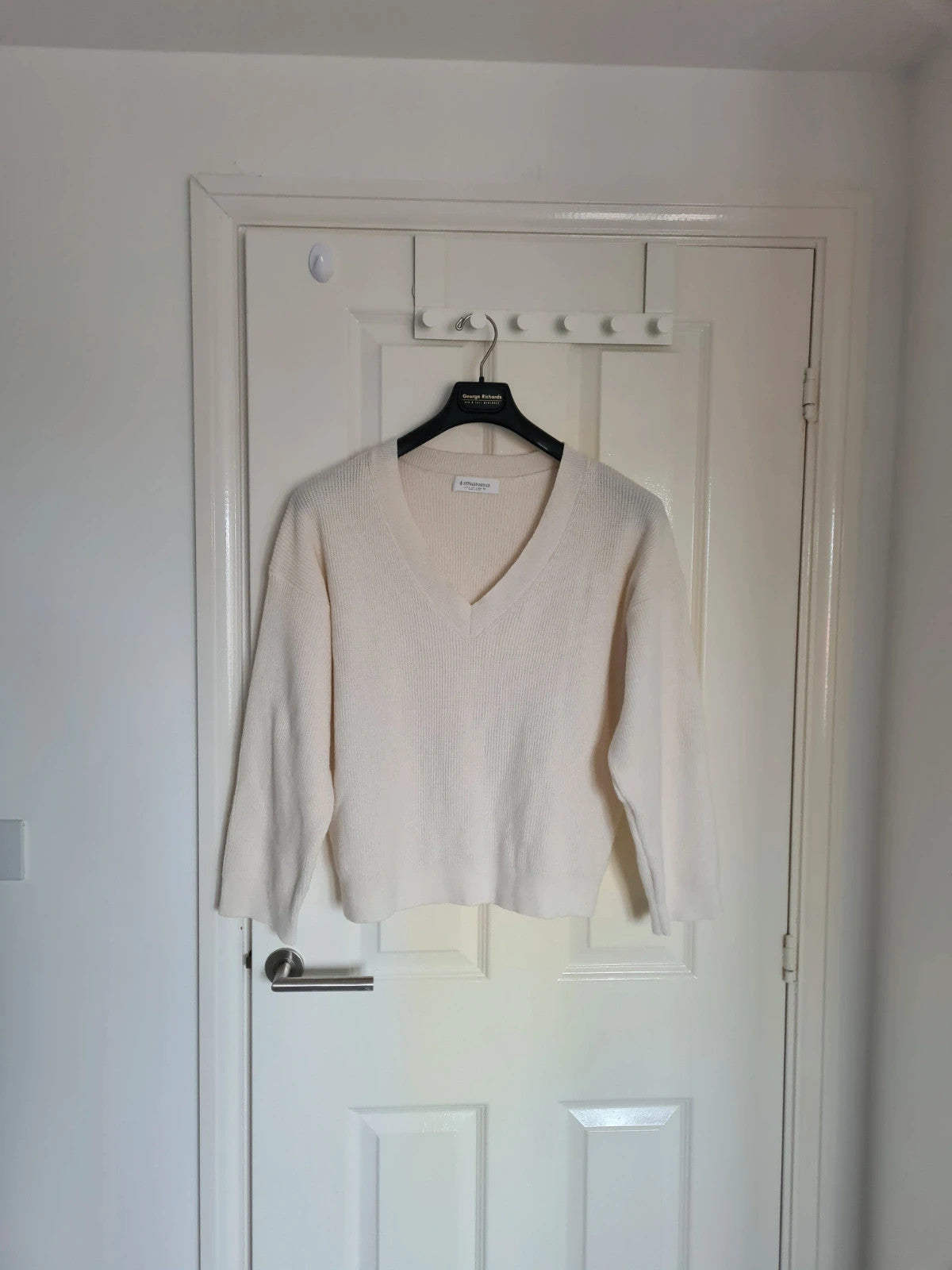 Stradivarius women cream felted V-neck sweater ribb knitt wool touch loose fit casual L/12