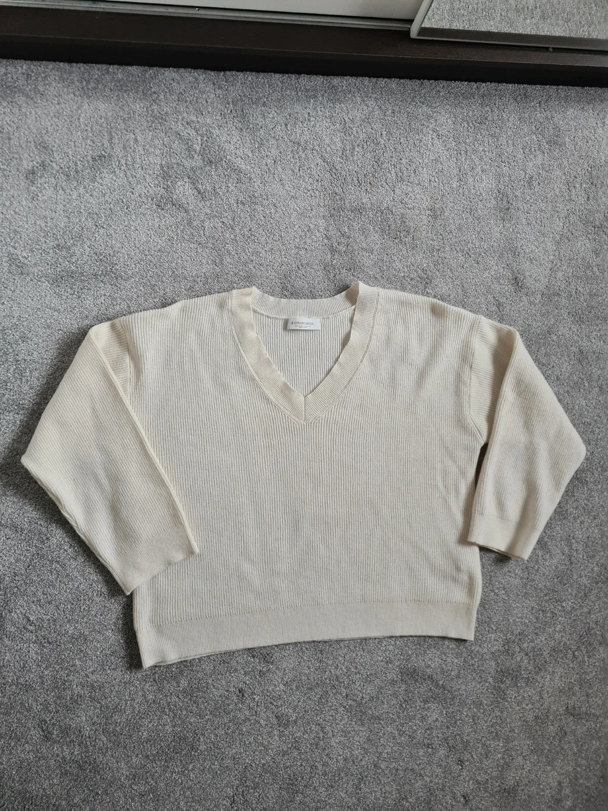 Stradivarius women cream felted V-neck sweater ribb knitt wool touch loose fit casual L/12